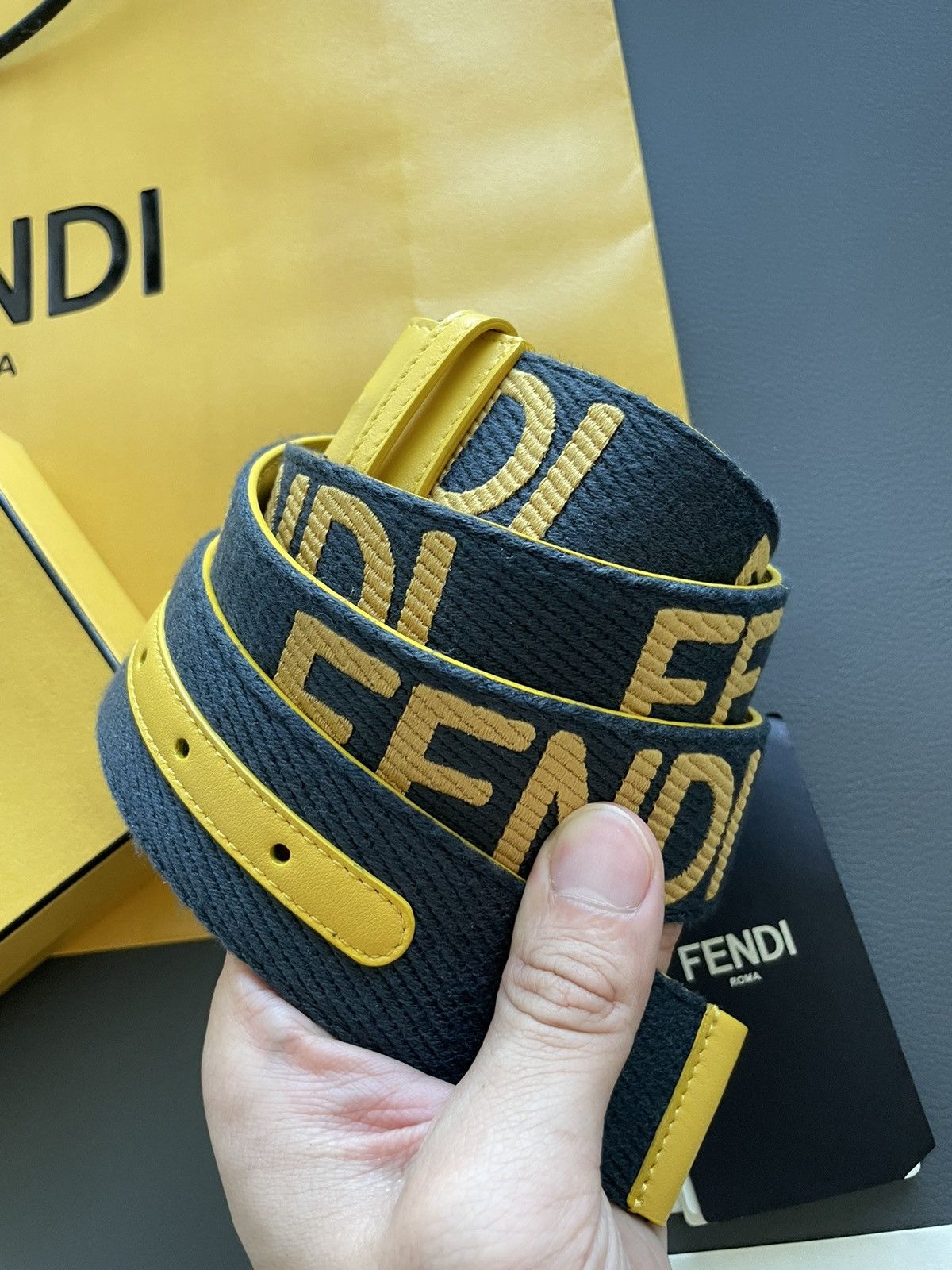 Fendi Rare BrandNEW Runway Limited Edition Fendi Logo Leather Belt Size ONE SIZE - 7 Thumbnail