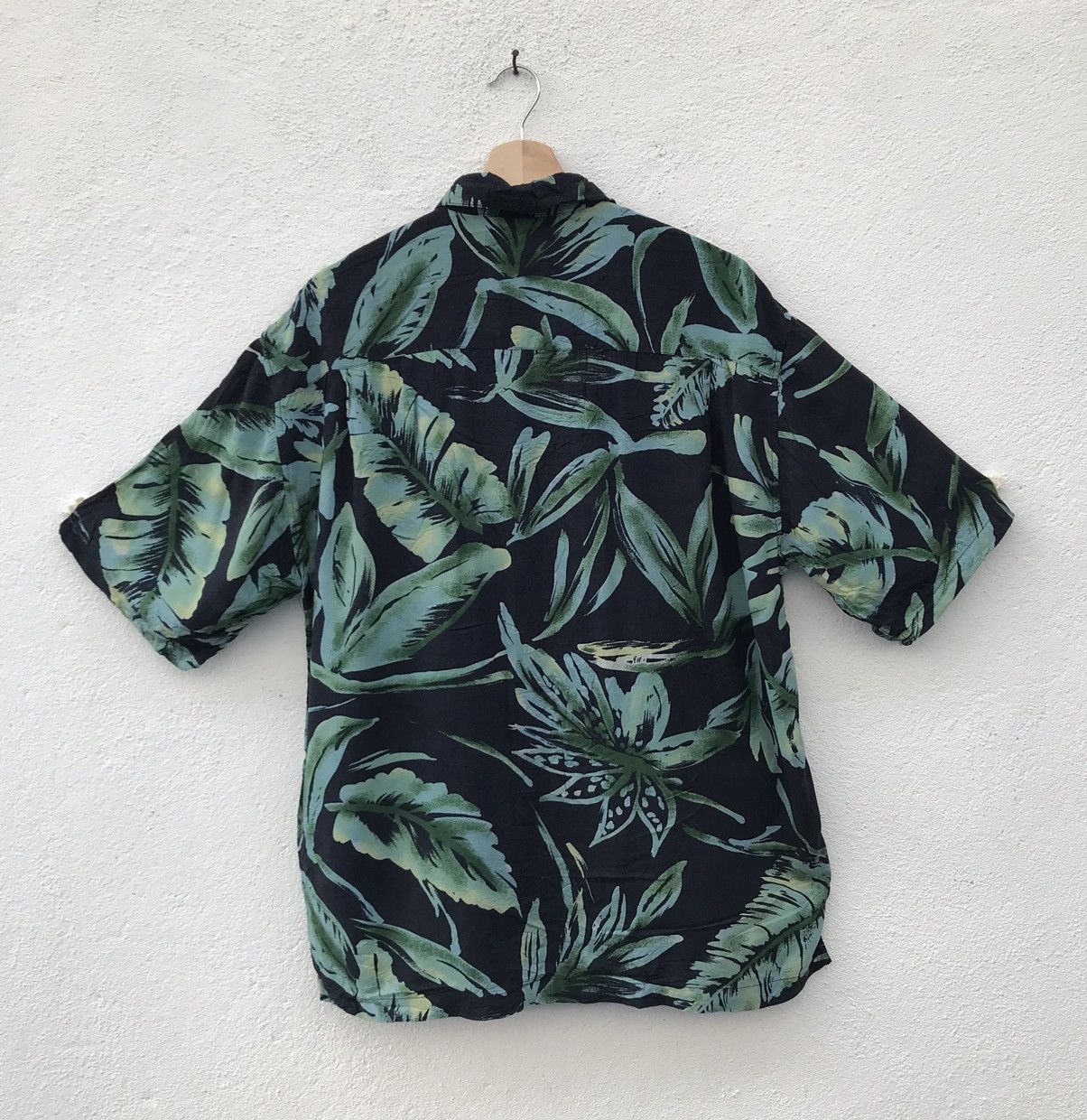 Other Vintage Haiti Beach Floral Rayon Hawaiian Shirts Size US L / EU 52-54 / 3 - 8 Thumbnail
