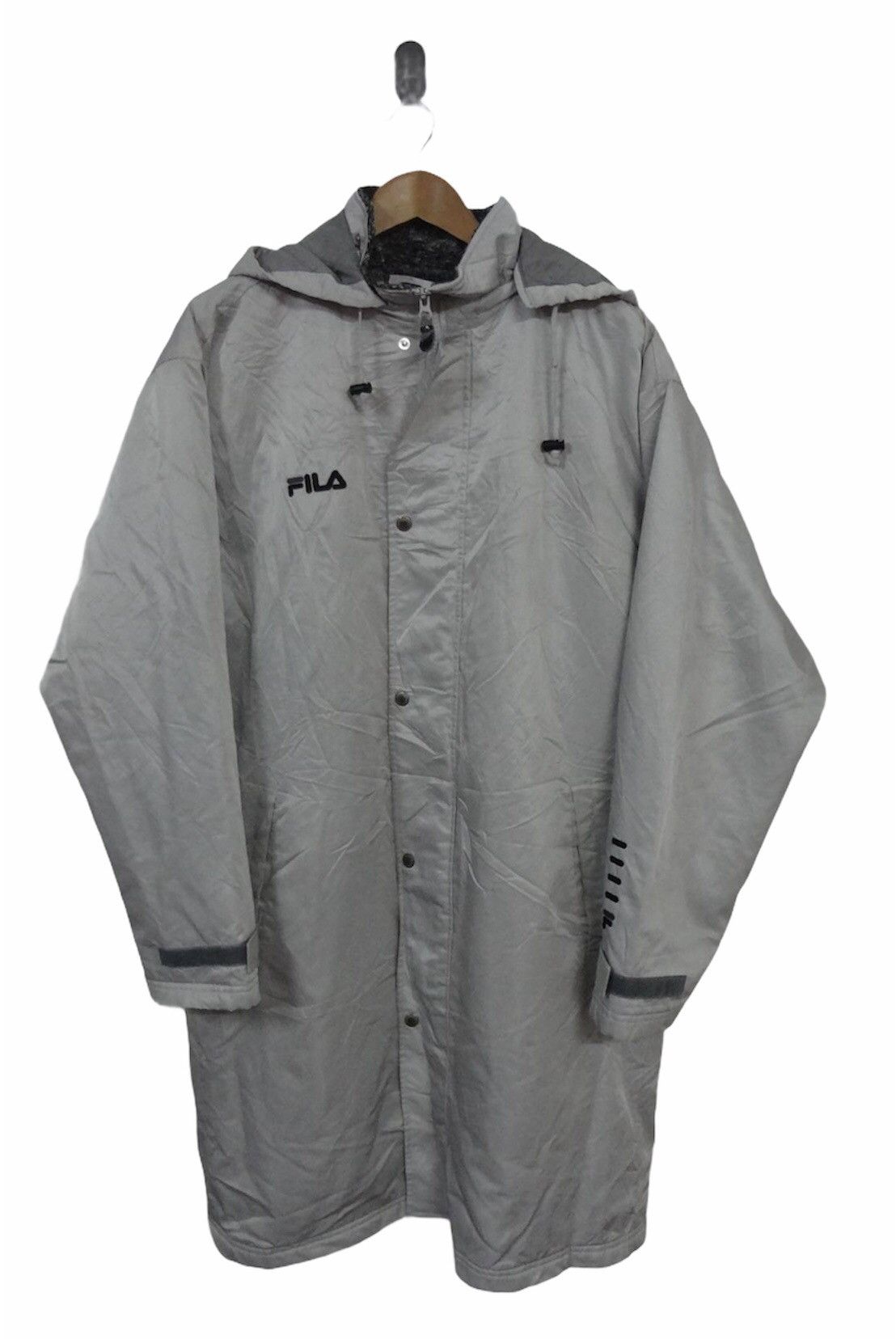 Fila Fila Sportswear Vintage Windbreaker Bomber Jacket Size L Size US L / EU 52-54 / 3 - 1 Thumbnail