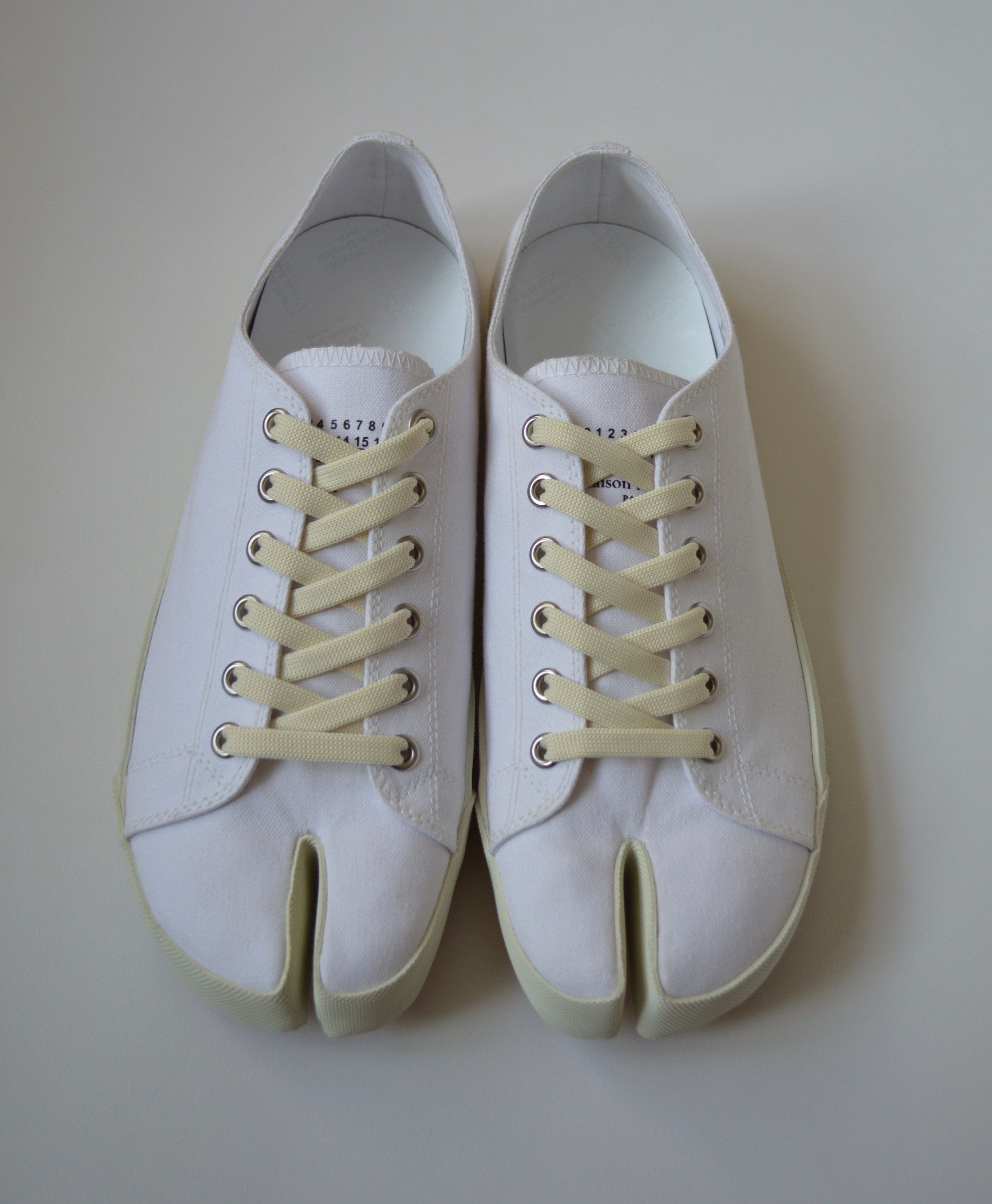 Maison Margiela White Canvas Tabi Sneakers Size US 8 / EU 41 - 1 Thumbnail