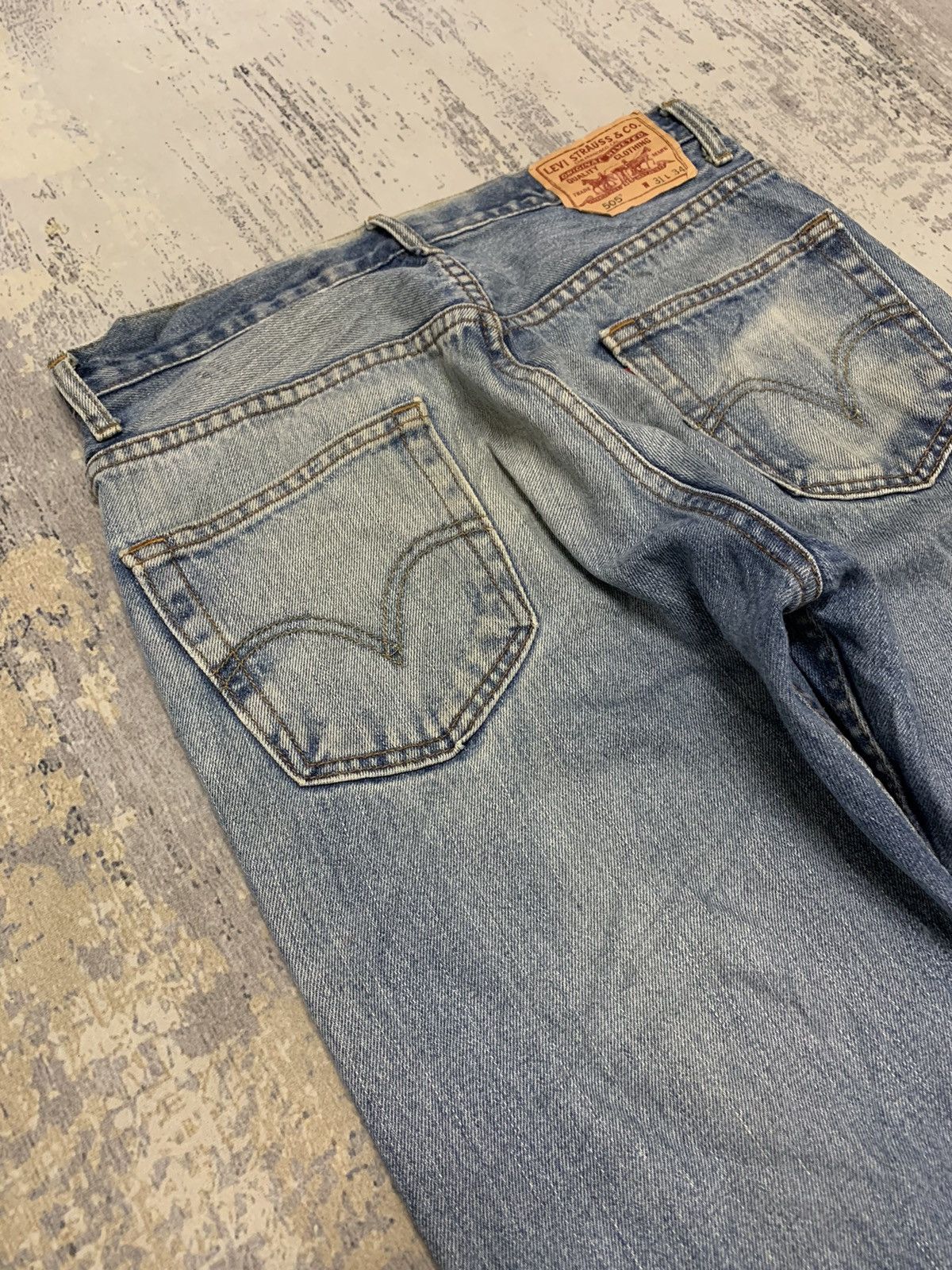 Levi's Levi's 505 Regular Fit Jeans Light Wash Straight Leg Denim Size US 31 - 11 Thumbnail