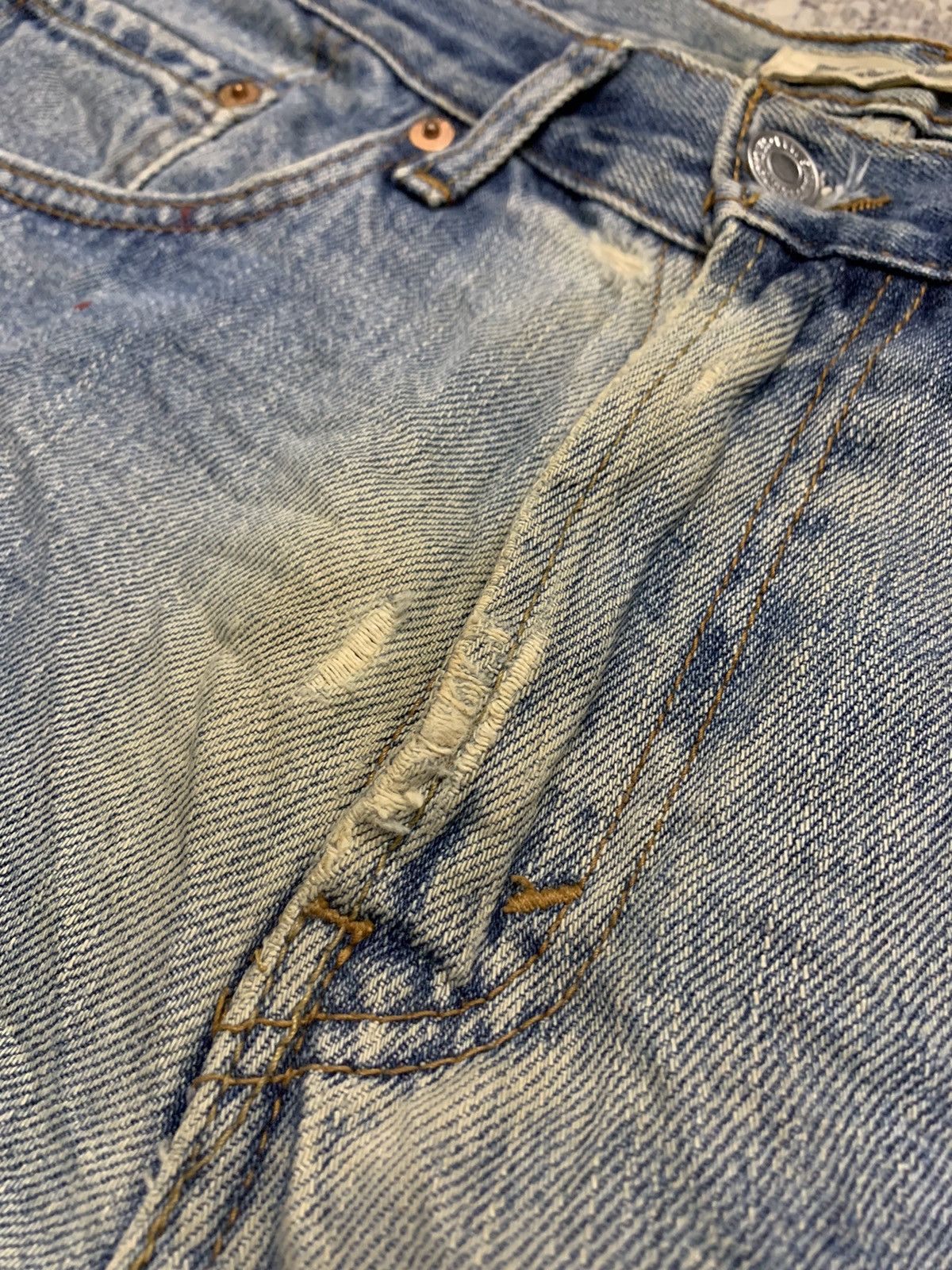 Levi's Levi's 505 Regular Fit Jeans Light Wash Straight Leg Denim Size US 31 - 8 Thumbnail