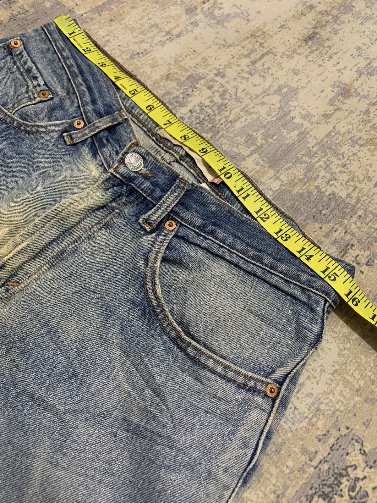 Levi's Levi's 505 Regular Fit Jeans Light Wash Straight Leg Denim Size US 31 - 17 Thumbnail