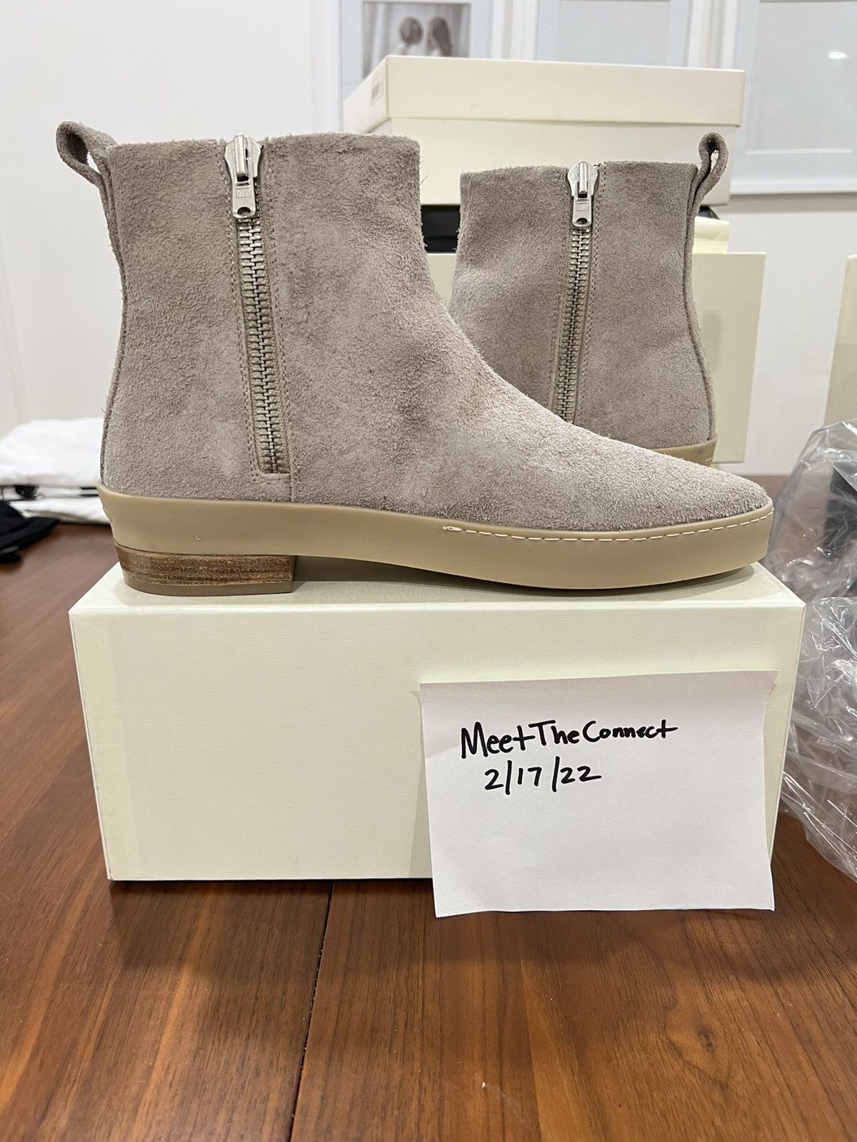 Fear of God Chelsea Sante Fe Boot sz 39 / 7 US God Grey Suede Size US 7 / EU 40 - 6 Thumbnail