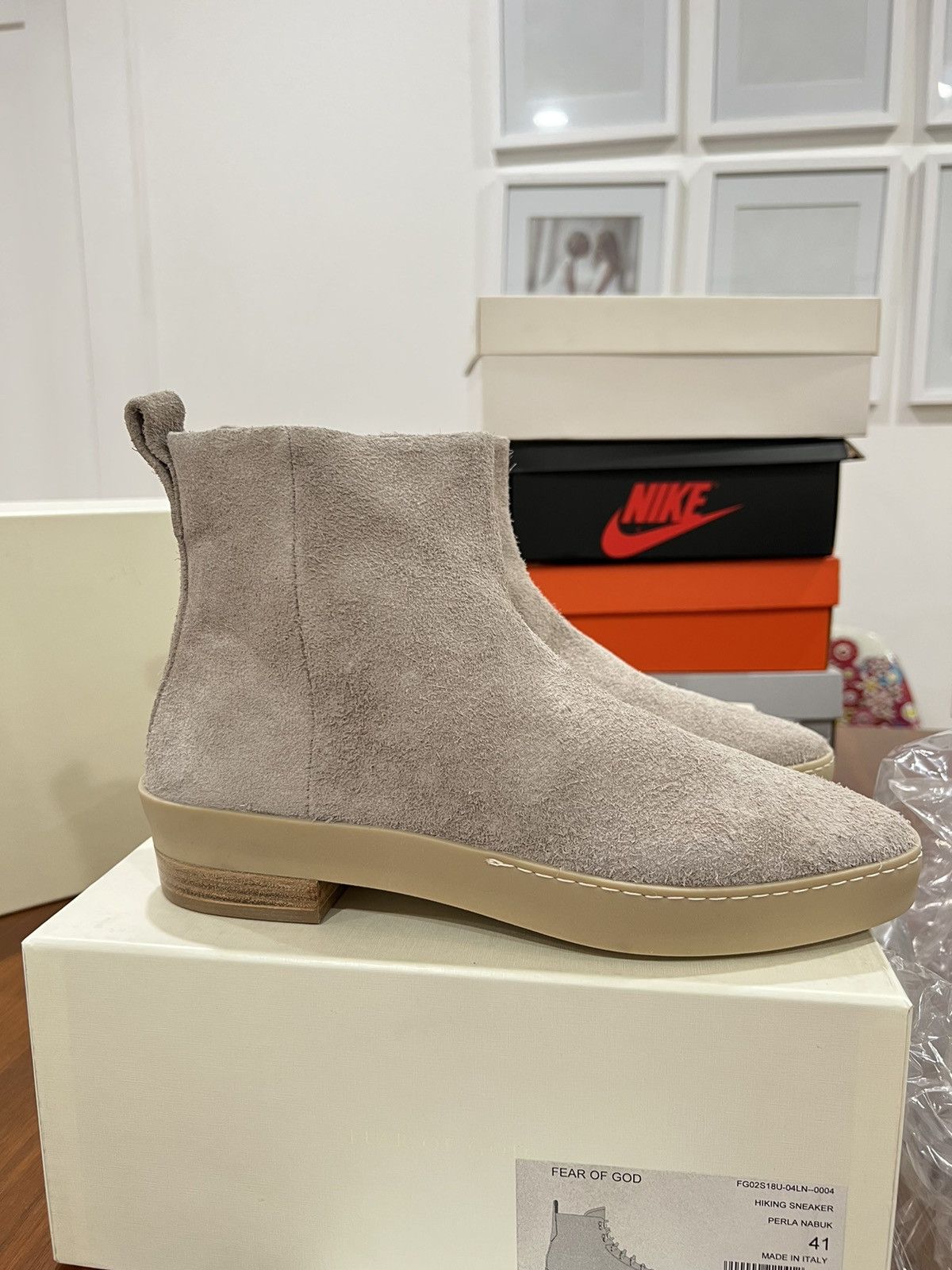 Fear of God Chelsea Sante Fe Boot sz 39 / 7 US God Grey Suede Size US 7 / EU 40 - 9 Thumbnail