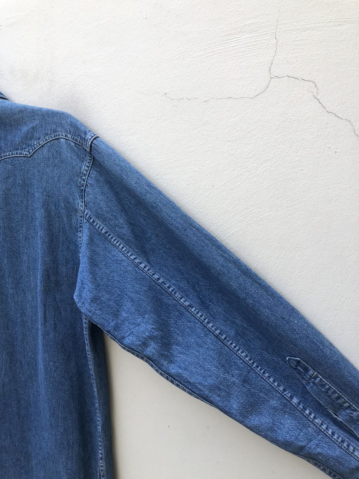 Levi's Vintage Levi’s Snap Button Denim Western Shirt Size US L / EU 52-54 / 3 - 9 Thumbnail