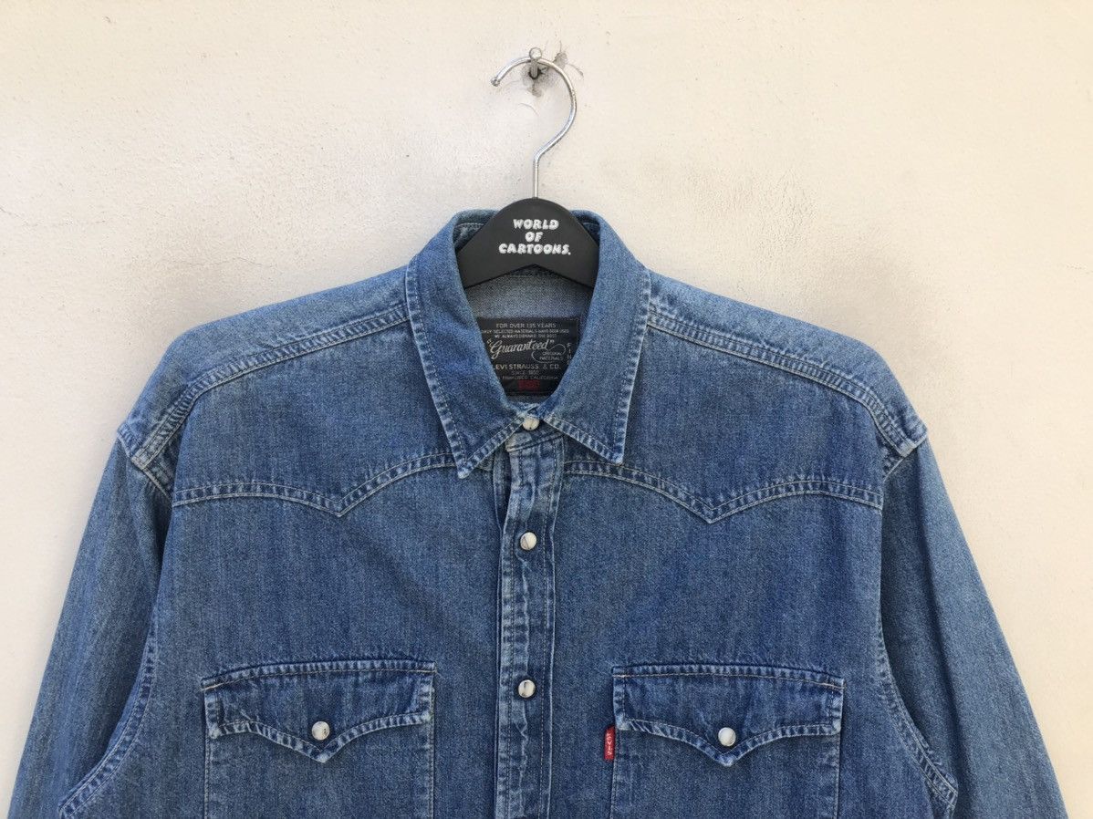 Levi's Vintage Levi’s Snap Button Denim Western Shirt Size US L / EU 52-54 / 3 - 2 Thumbnail