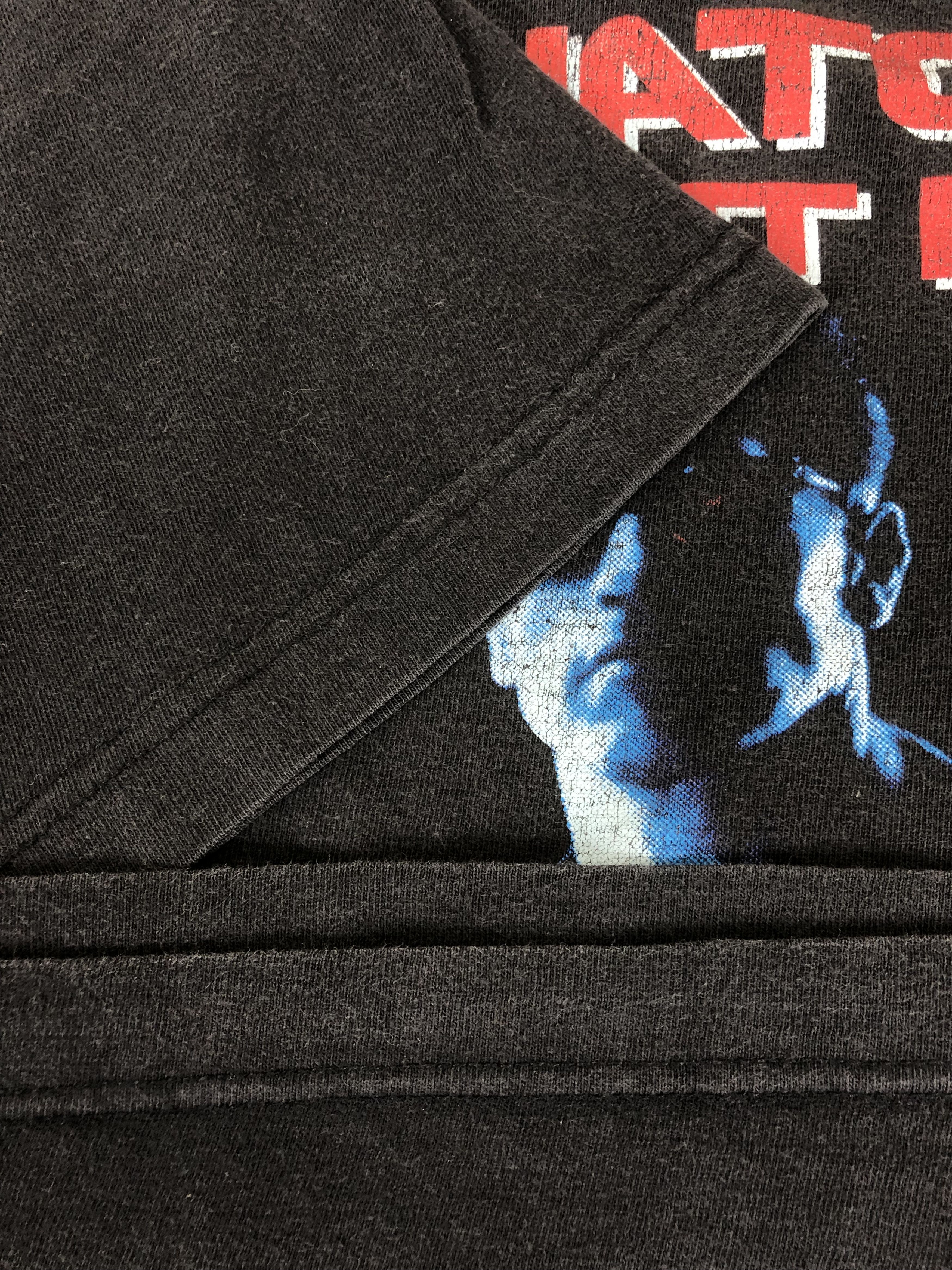 Universal Studios Vintage 1991 Terminator 2 (Lord of the Rings Kill Bill) Size US M / EU 48-50 / 2 - 7 Thumbnail