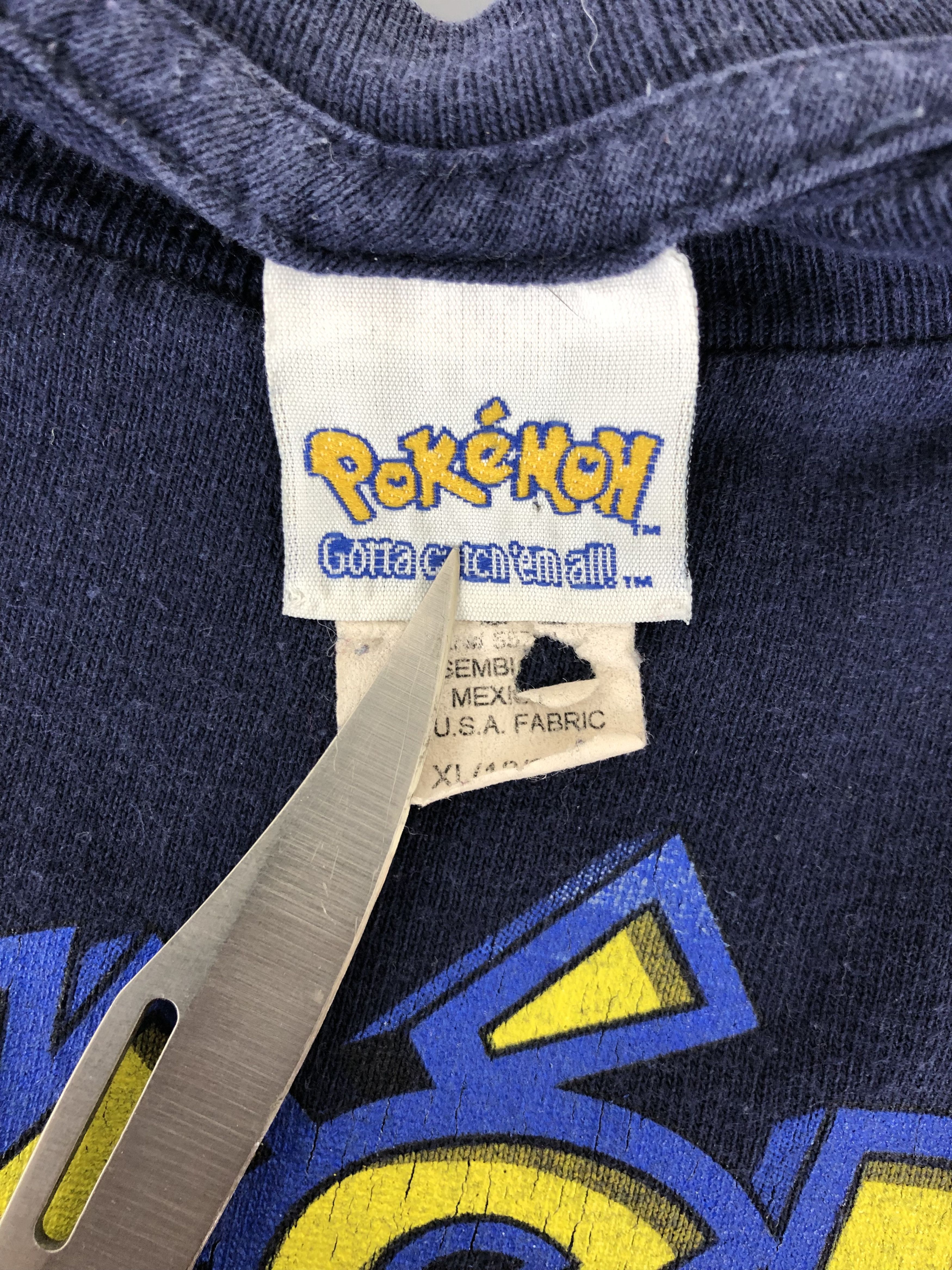 Nintendo Vintage 1999 Pokemon Gotta Catch Em All (Dragon Ball) Size US M / EU 48-50 / 2 - 9 Thumbnail