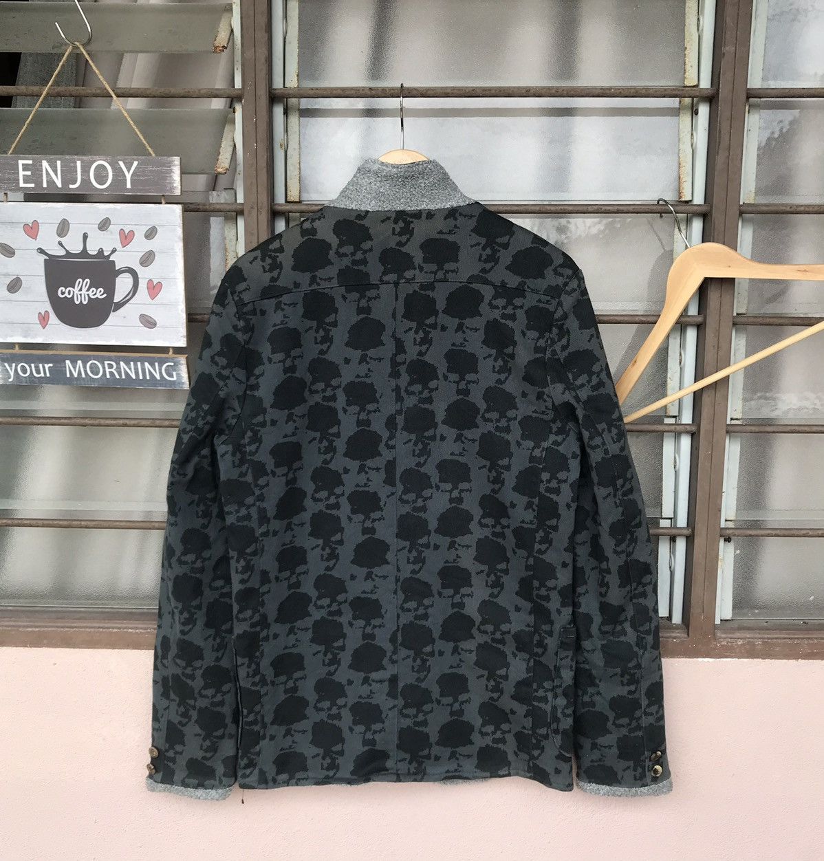 Undercover RARE UNDERCOVER 2001 DAVF DecoratedArmed Skeleton reversible Size US M / EU 48-50 / 2 - 8 Thumbnail