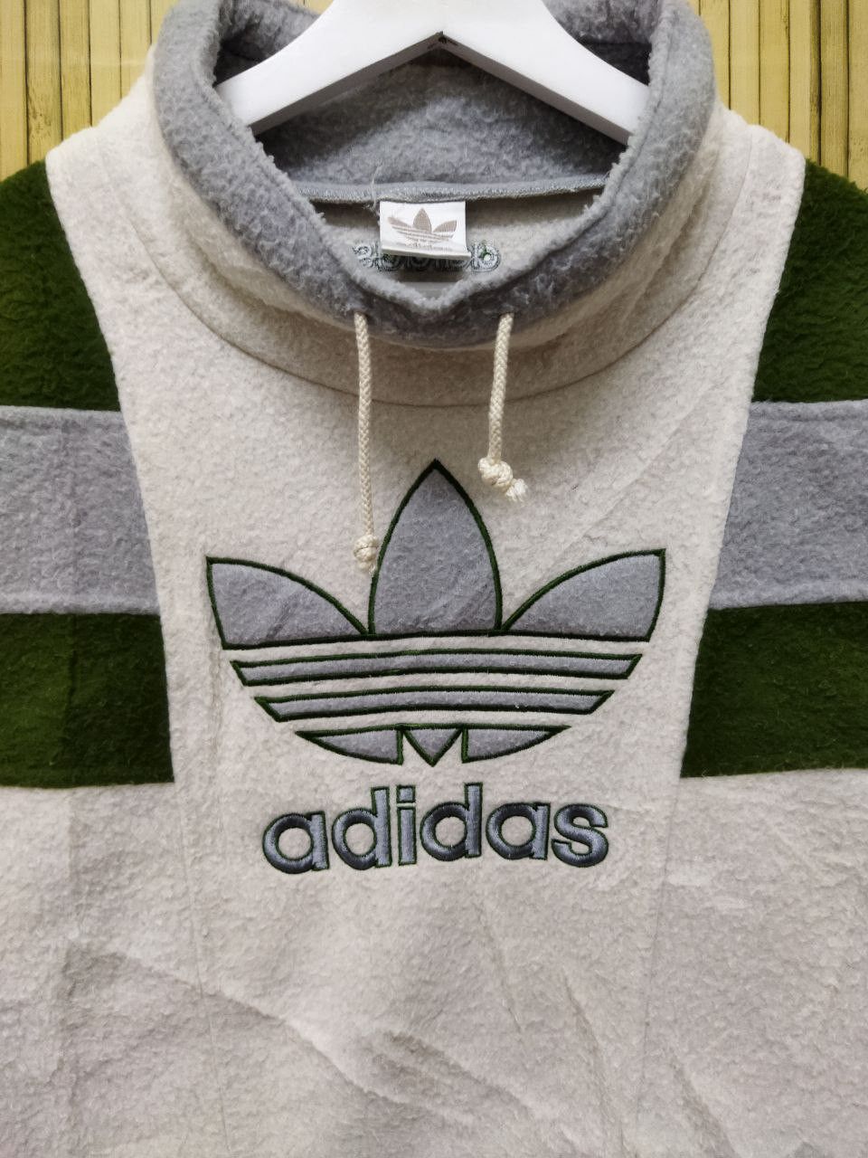 Adidas Vintage Adidas Trefoil Fleece Embroidery Spellout Size US L / EU 52-54 / 3 - 4 Thumbnail