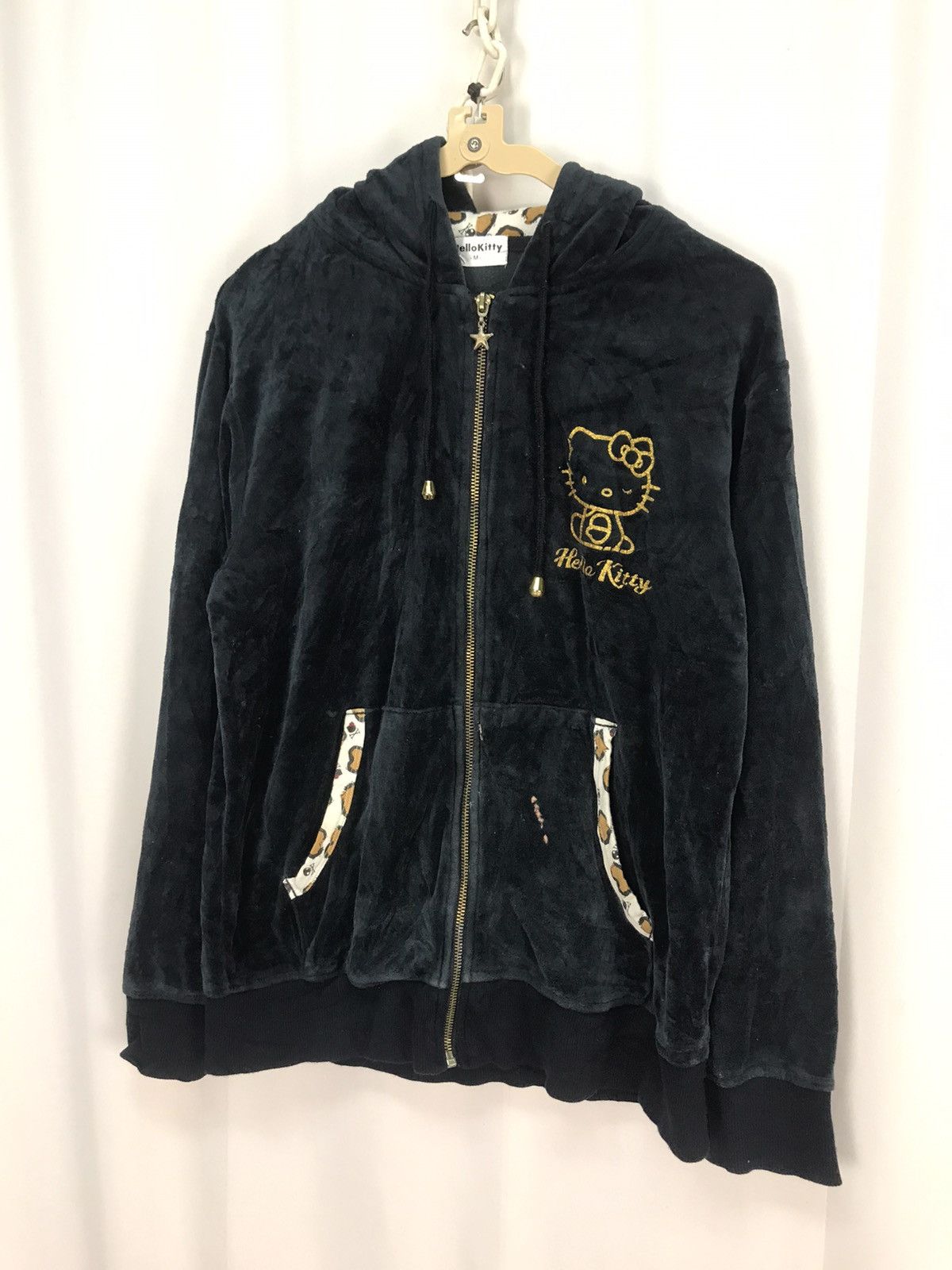 Japanese Brand × Vintage Hello kitty velvet zipper jacket Size M / US 6-8 / IT 42-44 - 3 Thumbnail