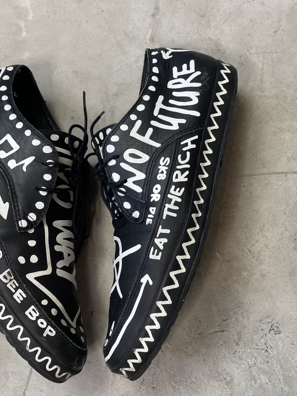 Adidas × Jeremy Scott Jeremey Scott x Adidas Anarchy “A” Sneakers Size US 10 / EU 43 - 5 Thumbnail