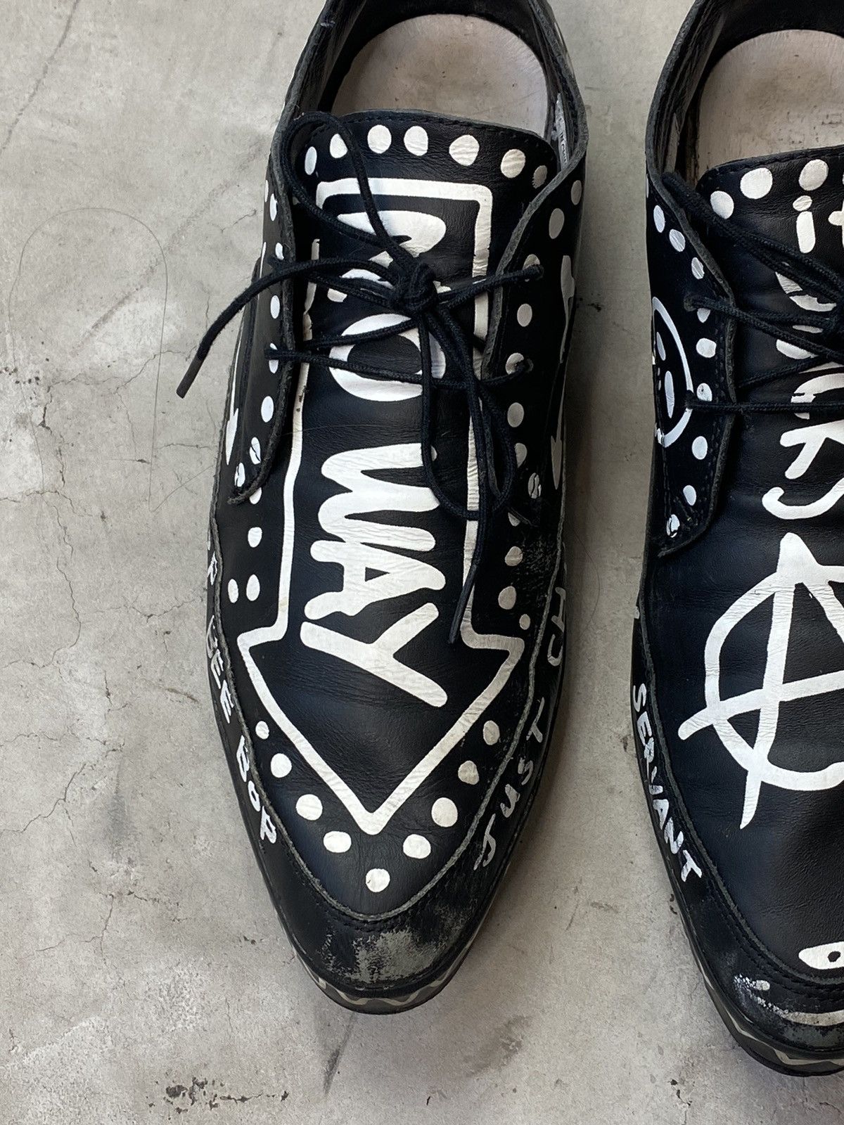 Adidas × Jeremy Scott Jeremey Scott x Adidas Anarchy “A” Sneakers Size US 10 / EU 43 - 3 Thumbnail