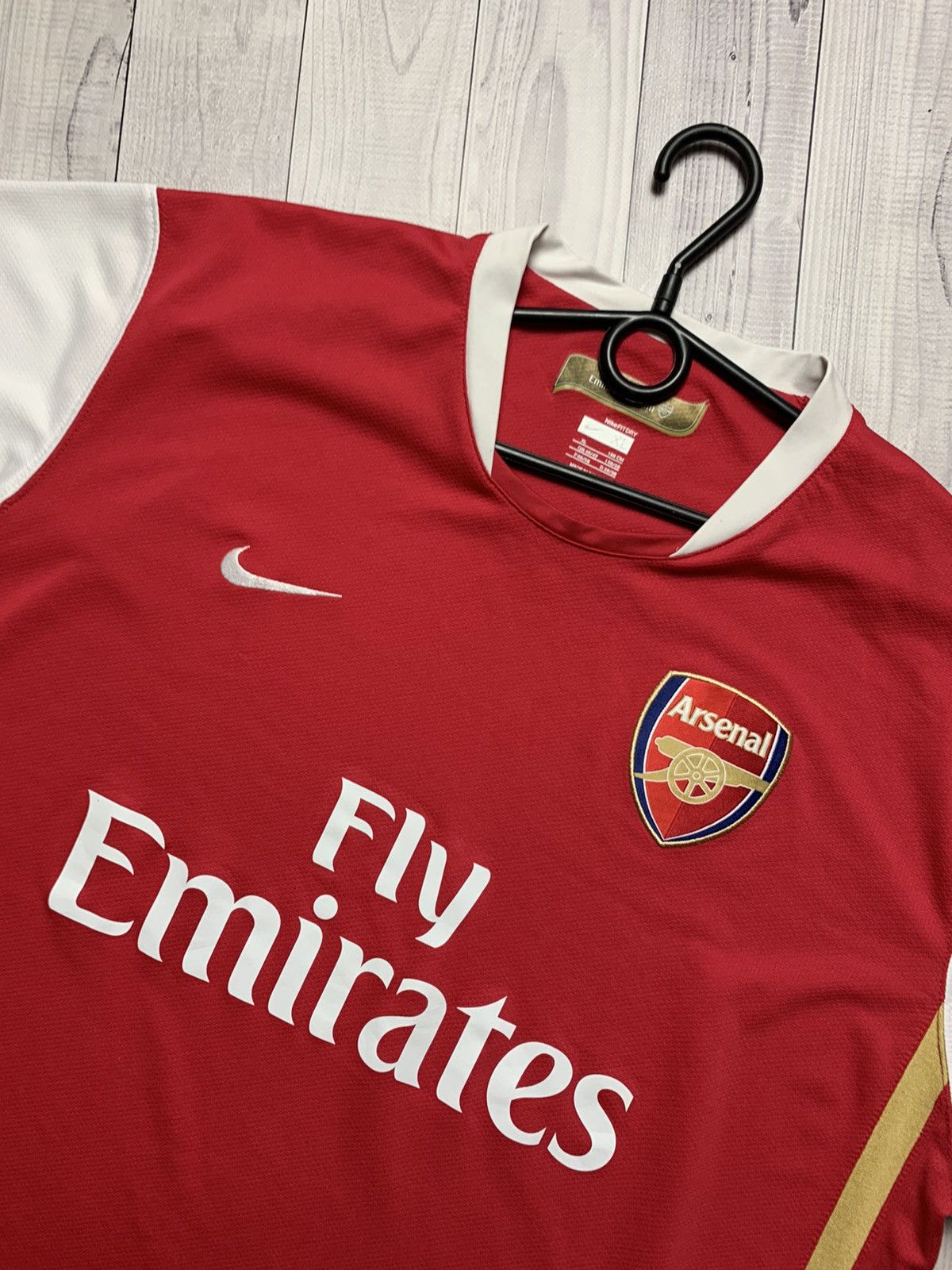 Nike Vintage Arsenal jersey red Nike size XL Size US XL / EU 56 / 4 - 3 Thumbnail