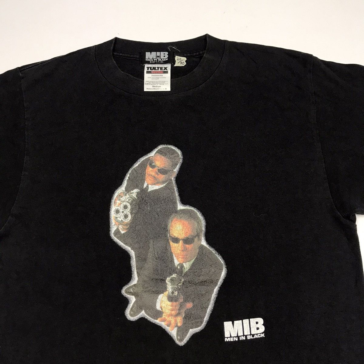 Other Vintage MEN IN BLACK Movie promo t-shirt Size US M / EU 48-50 / 2 - 3 Thumbnail