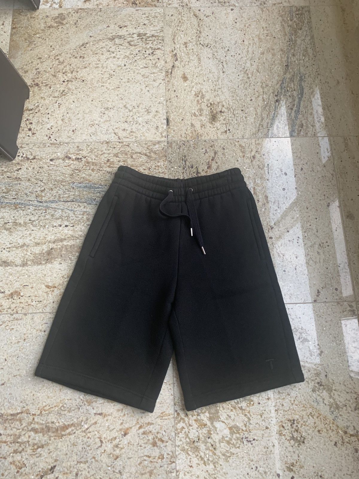 Alexander Wang Black “T” Embroidered Sweat Shorts Size US 30 / EU 46 - 8 Thumbnail