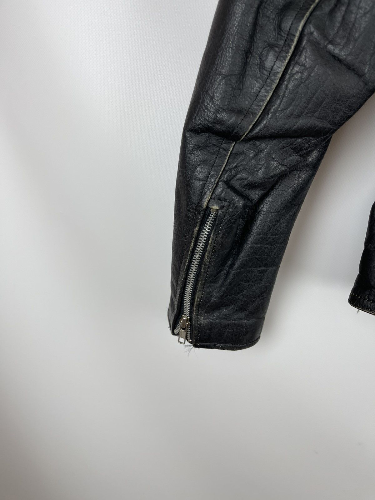 Genuine Leather Black Point vintage real leather biker jacket 90s Size US S / EU 44-46 / 1 - 13 Thumbnail