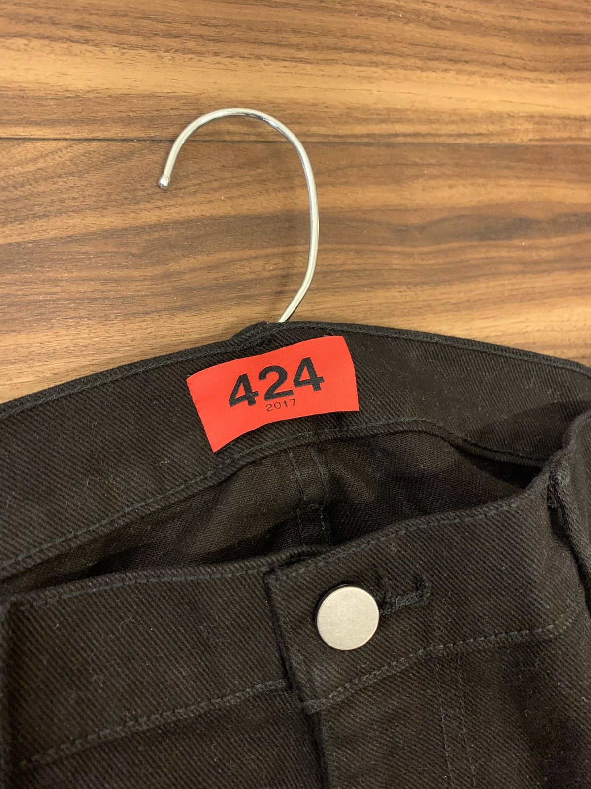 424 Single Zip Hem Denim in Black Size US 33 - 5 Thumbnail