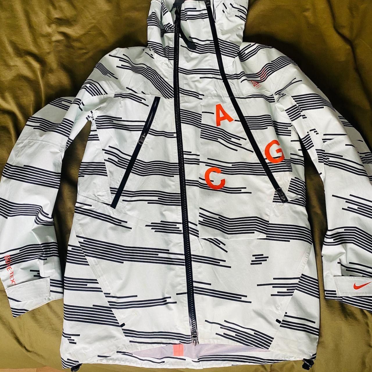 nikelab errolson hugh