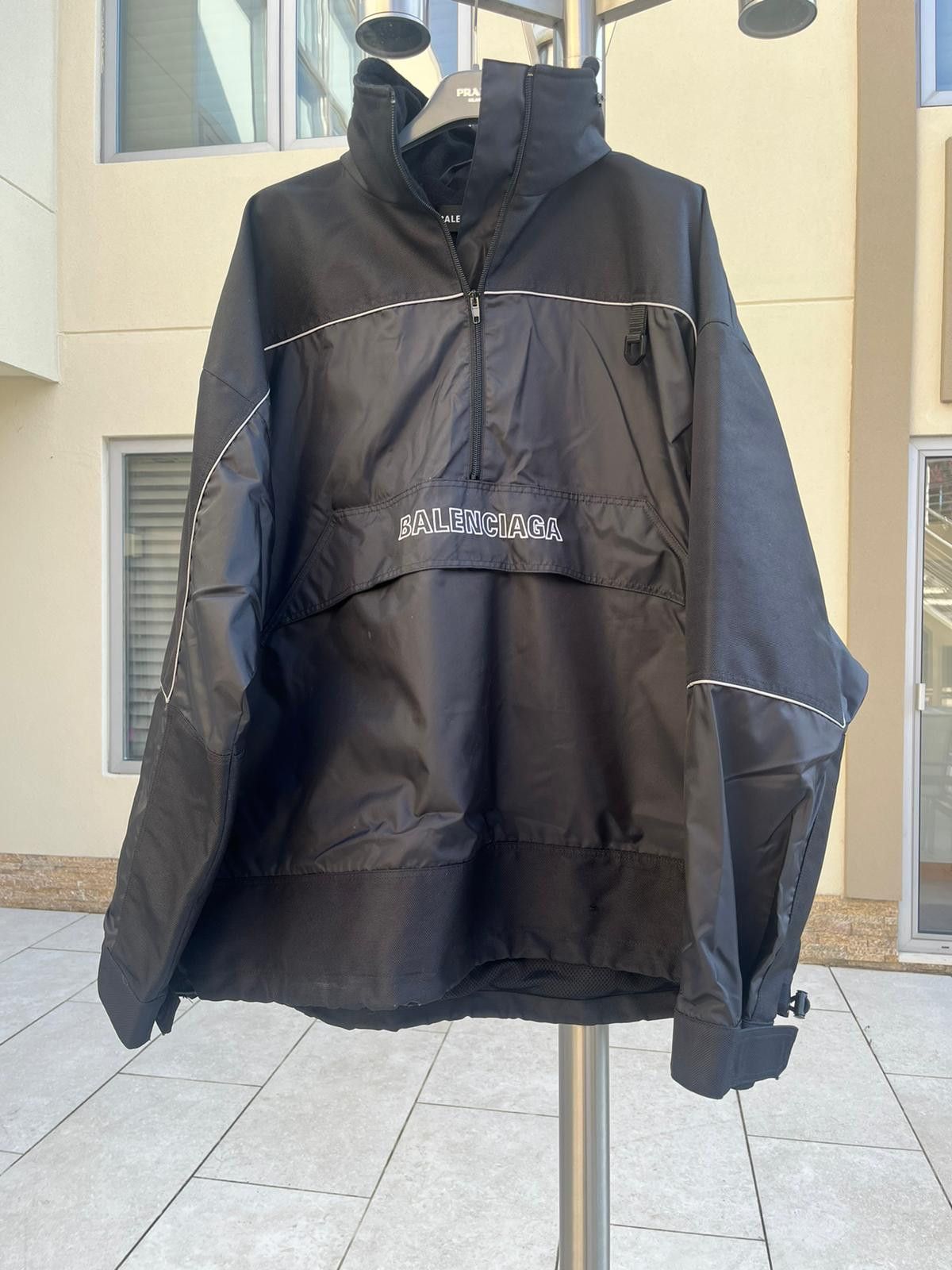 Balenciaga Half Zip Anorak Pullover Cargo Logo Parka in Black Size US M / EU 48-50 / 2 - 4 Thumbnail