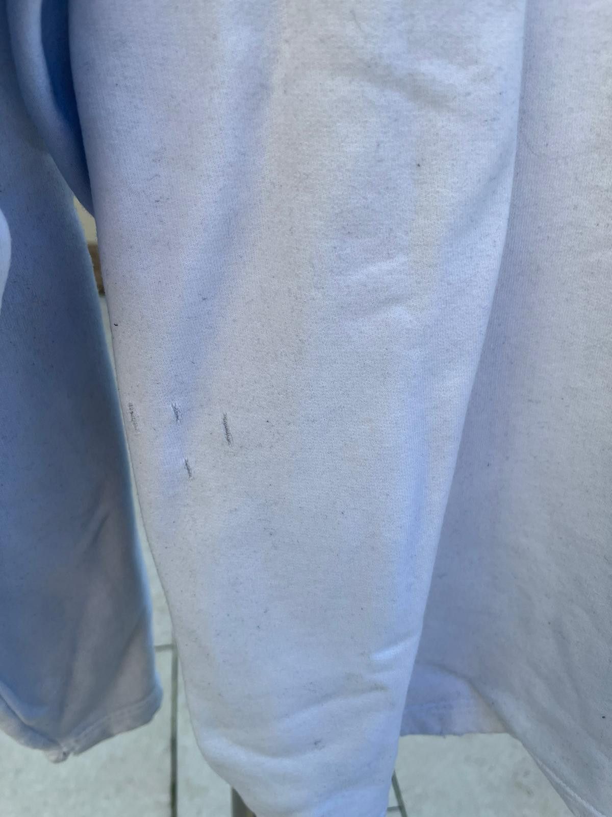 Balenciaga Unfit Shadow Logo Hoodie in Off White Size US S / EU 44-46 / 1 - 14 Thumbnail