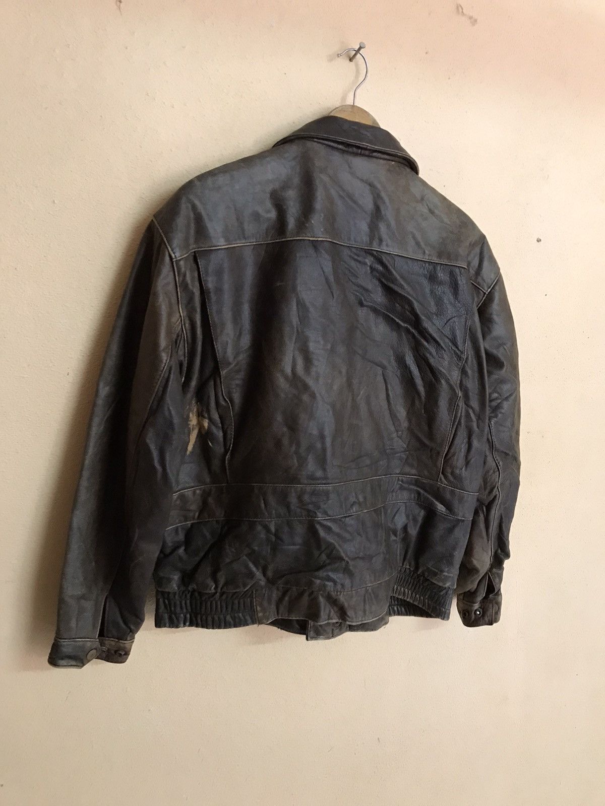 Other MILITARY FLIGHT JACKET TYPE 2-B LEATHER JACKET Size US M / EU 48-50 / 2 - 8 Thumbnail