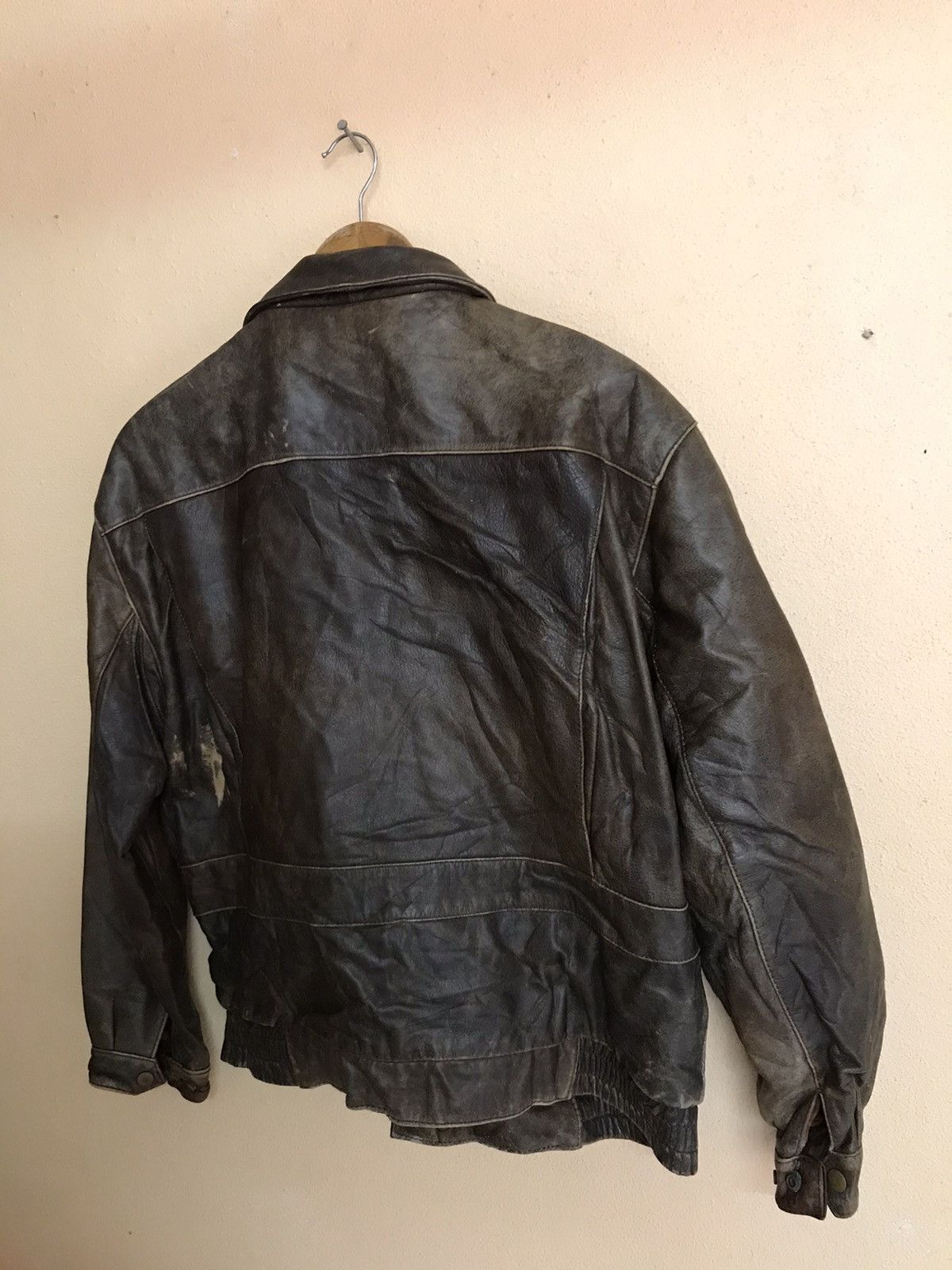 Other MILITARY FLIGHT JACKET TYPE 2-B LEATHER JACKET Size US M / EU 48-50 / 2 - 9 Thumbnail