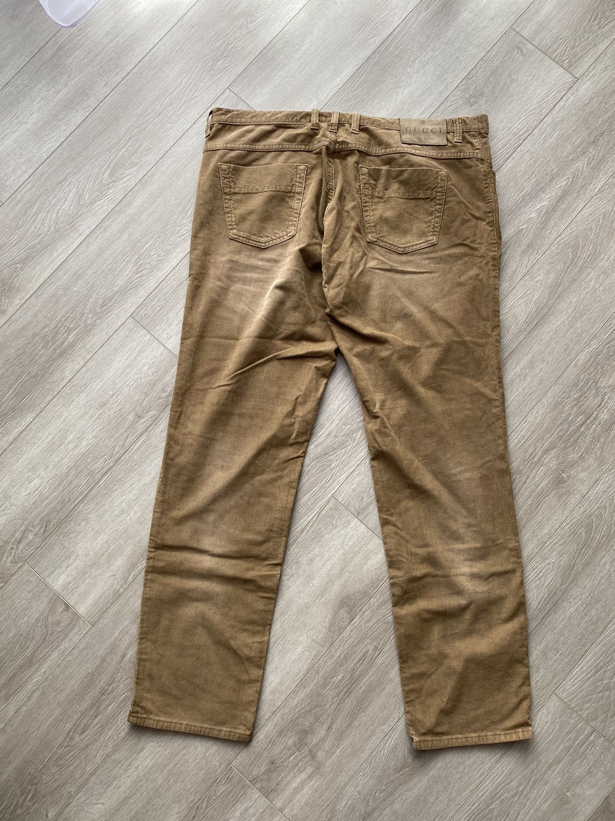 Gucci Gucci Brown Low Waist Velvet Pants Size US 34 / EU 50 - 1 Thumbnail