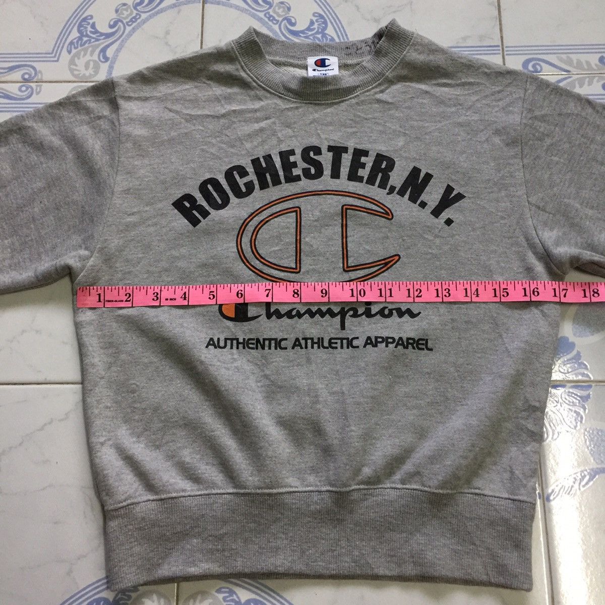 Champion Champion Big Logo Small Size Sweatshirt Size US S / EU 44-46 / 1 - 6 Thumbnail