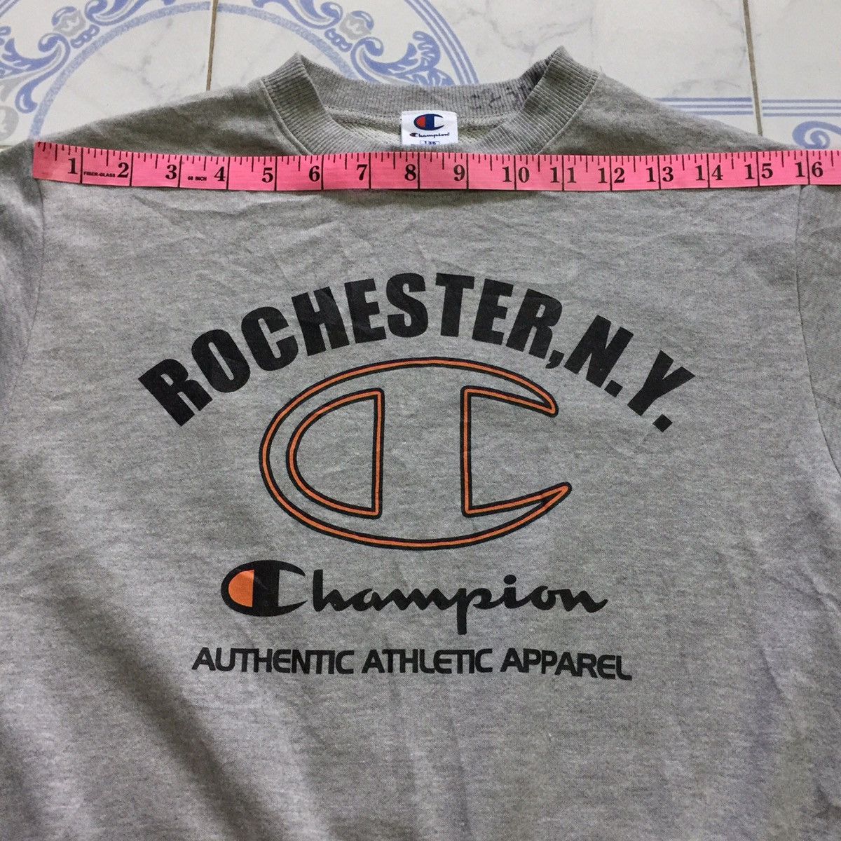 Champion Champion Big Logo Small Size Sweatshirt Size US S / EU 44-46 / 1 - 5 Thumbnail