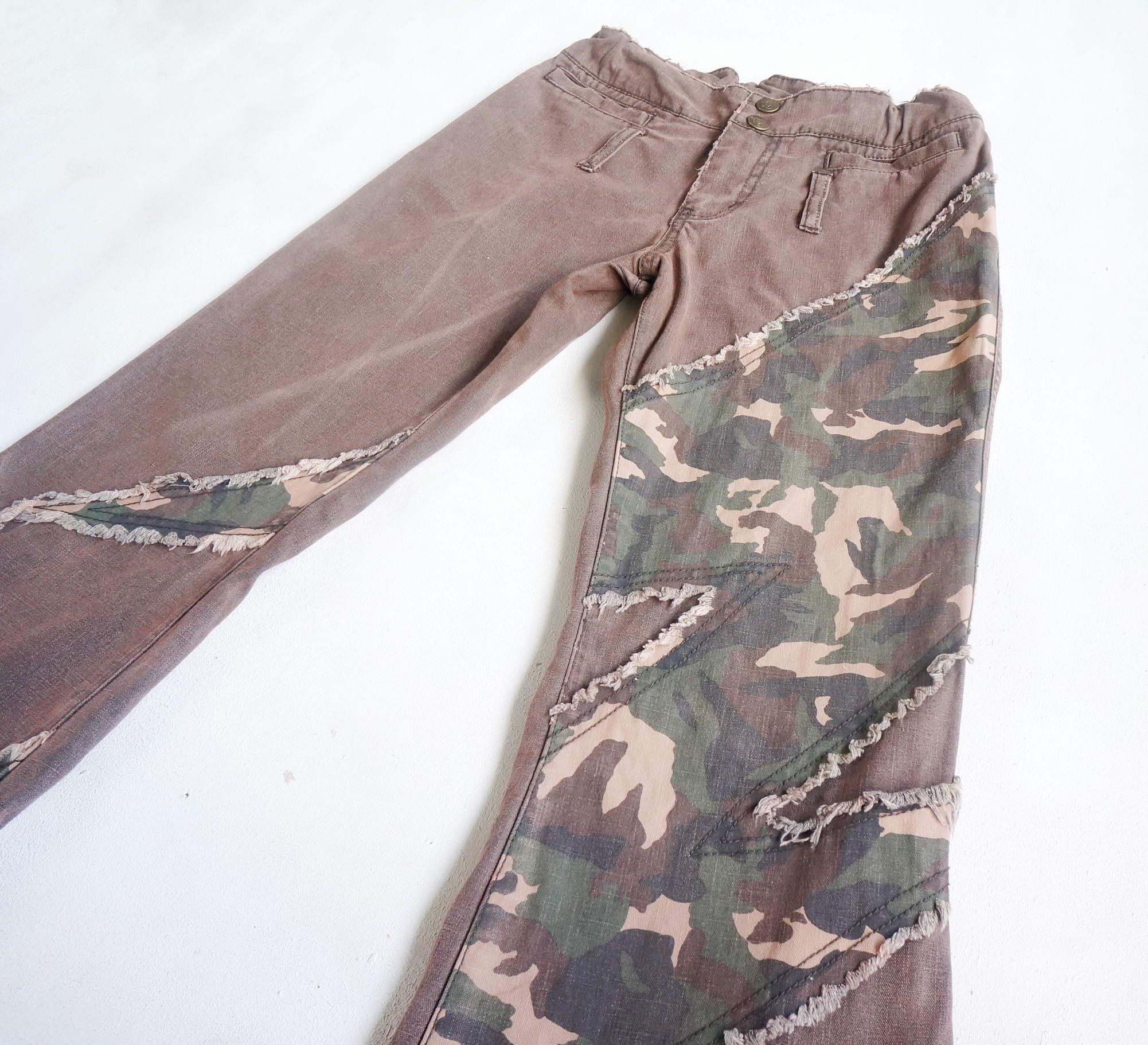 Japanese Brand PENTY'S Camo Patched Flare Pants Size 24" / US 00 / IT 34 - 6 Thumbnail