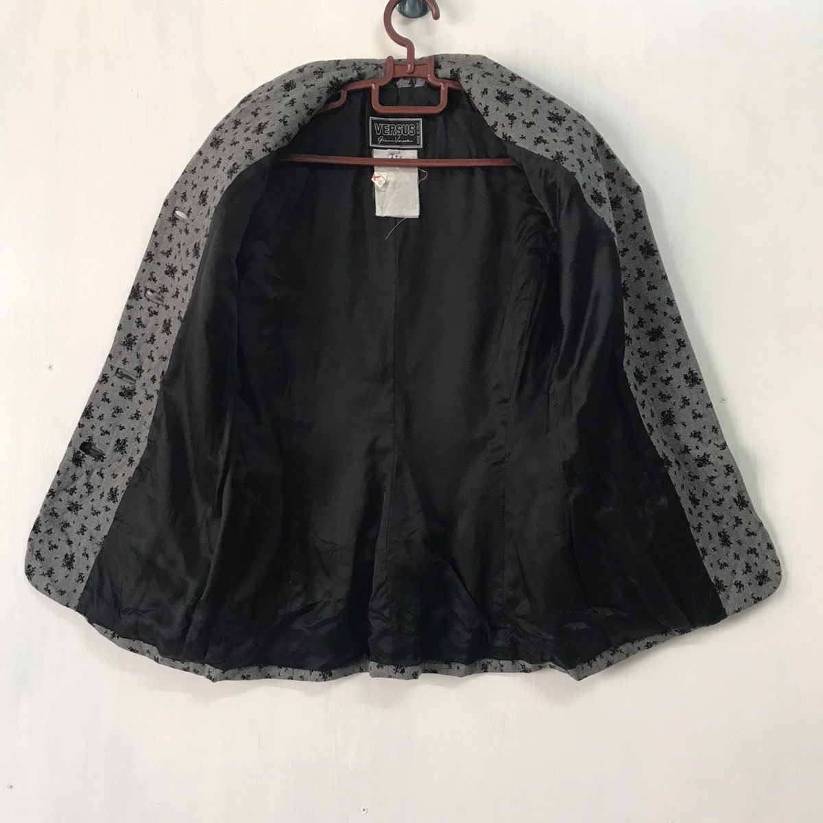 Gianni Valentino Vintage versus gianni versace jacket Size US S / EU 44-46 / 1 - 3 Thumbnail