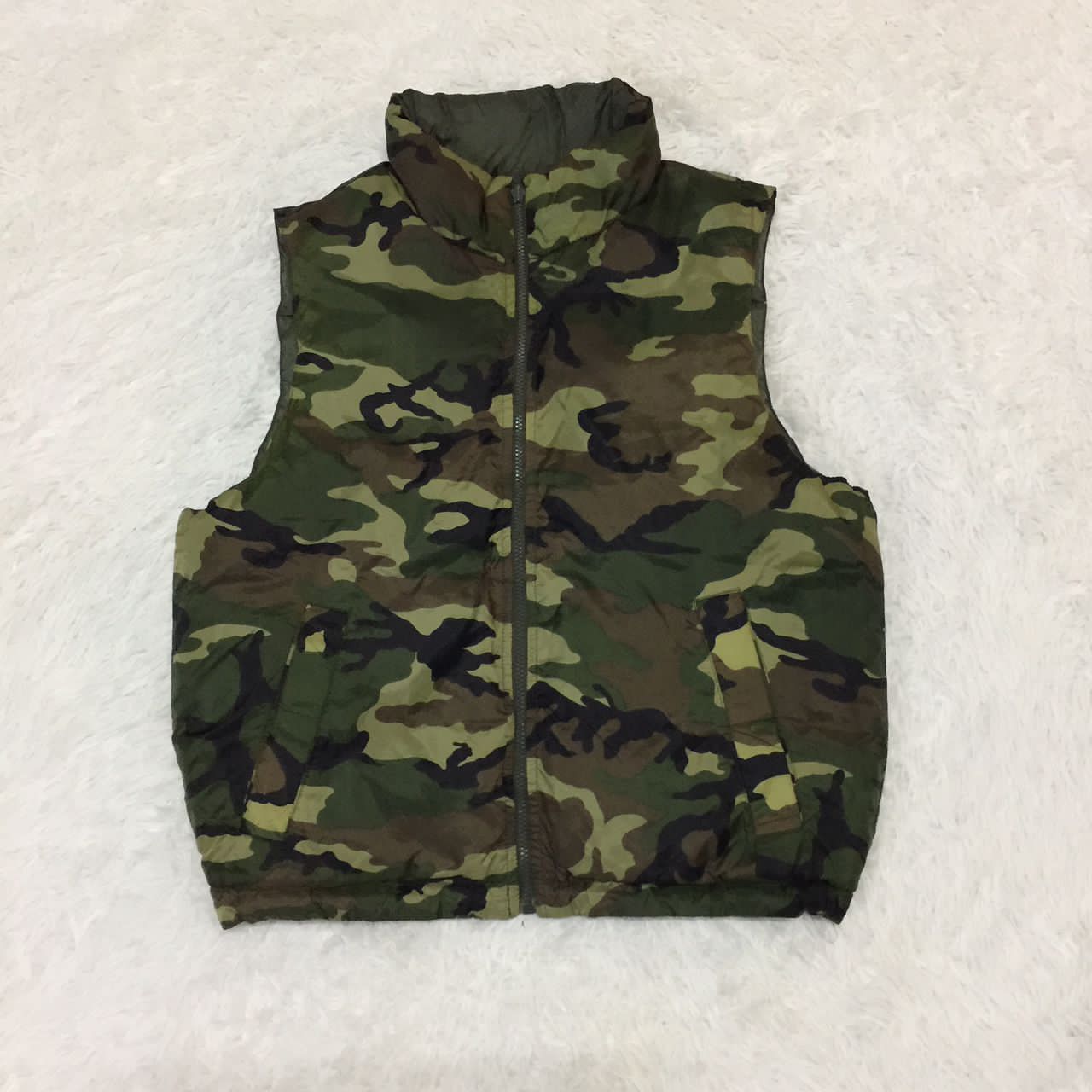 Japanese Brand Camouflage reversible vest Size US M / EU 48-50 / 2 - 6 Thumbnail