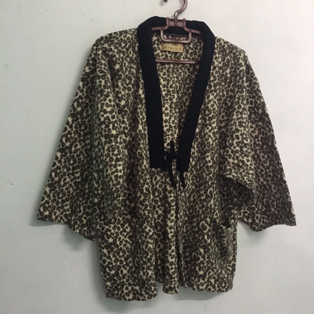 Japanese Brand 🔥🔥🔥Kimono Leapord Design Size US L / EU 52-54 / 3 - 2 Thumbnail