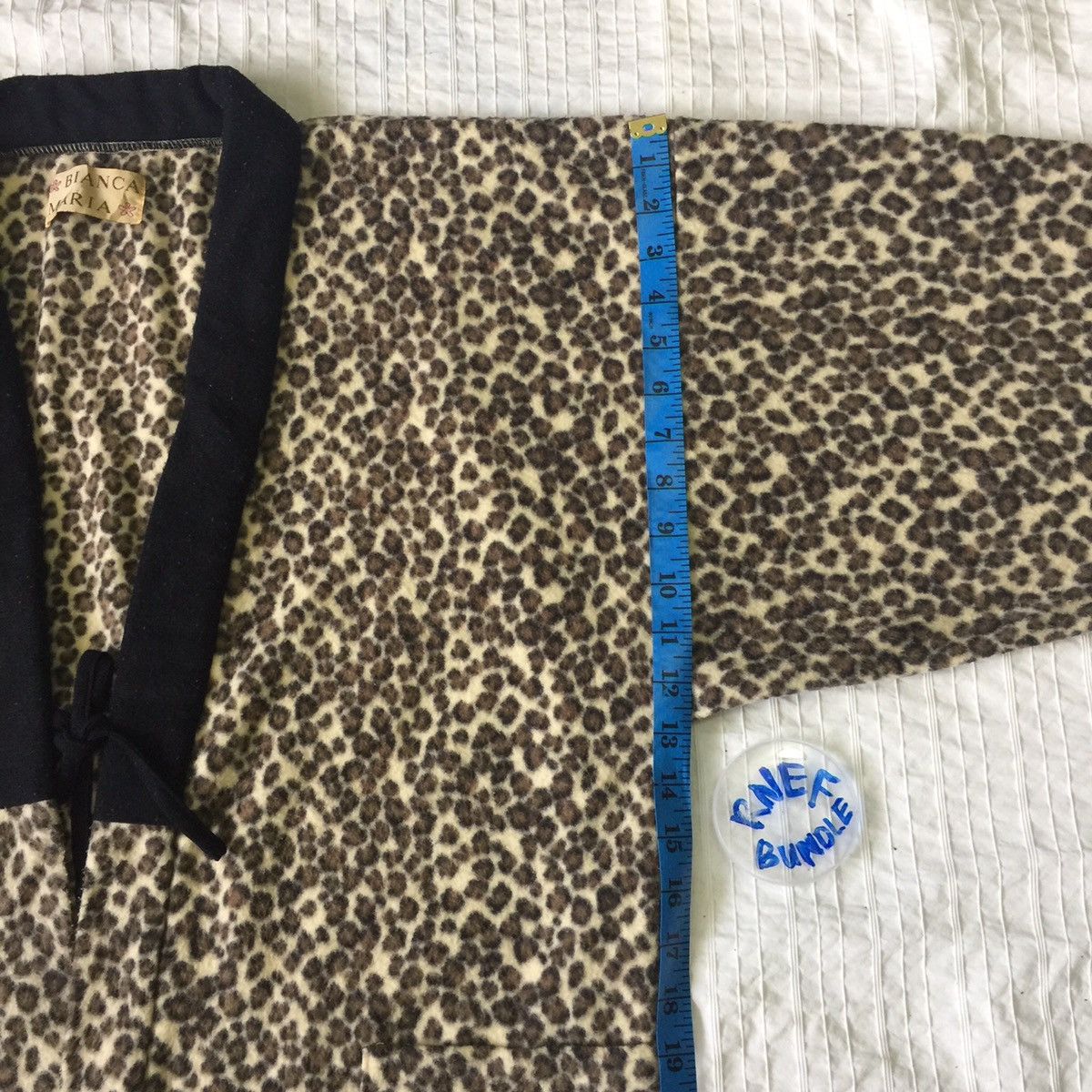 Japanese Brand 🔥🔥🔥Kimono Leapord Design Size US L / EU 52-54 / 3 - 13 Thumbnail