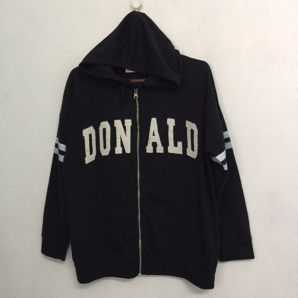 Disney Vintage DISNEY DONALD DUCK Full Zip Hoodie Sweatshirt Size US M / EU 48-50 / 2 - 6 Thumbnail