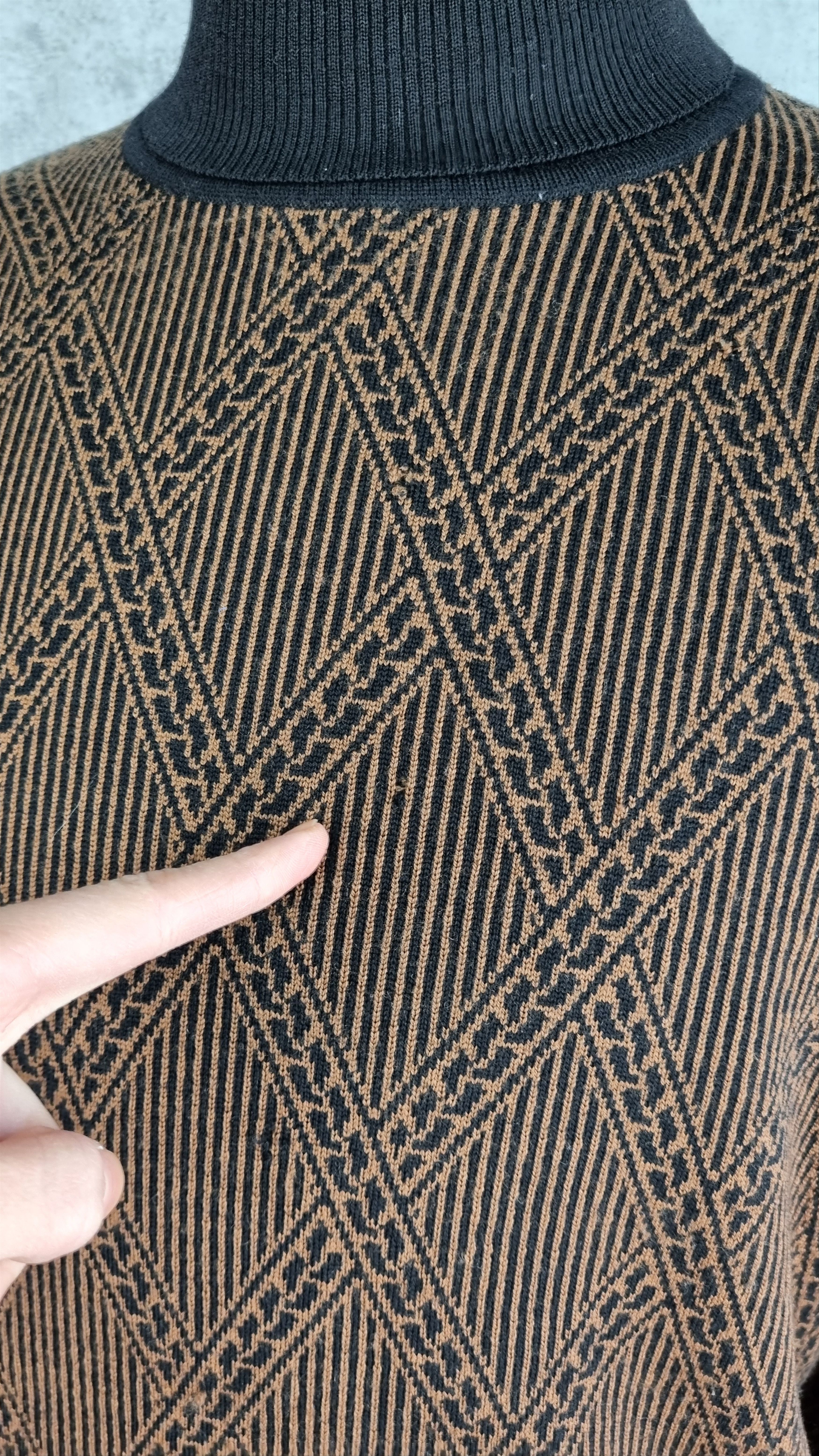 Other 90s Distressed Marco Wachter Wool Turtleneck Sweater Size US L / EU 52-54 / 3 - 12 Thumbnail