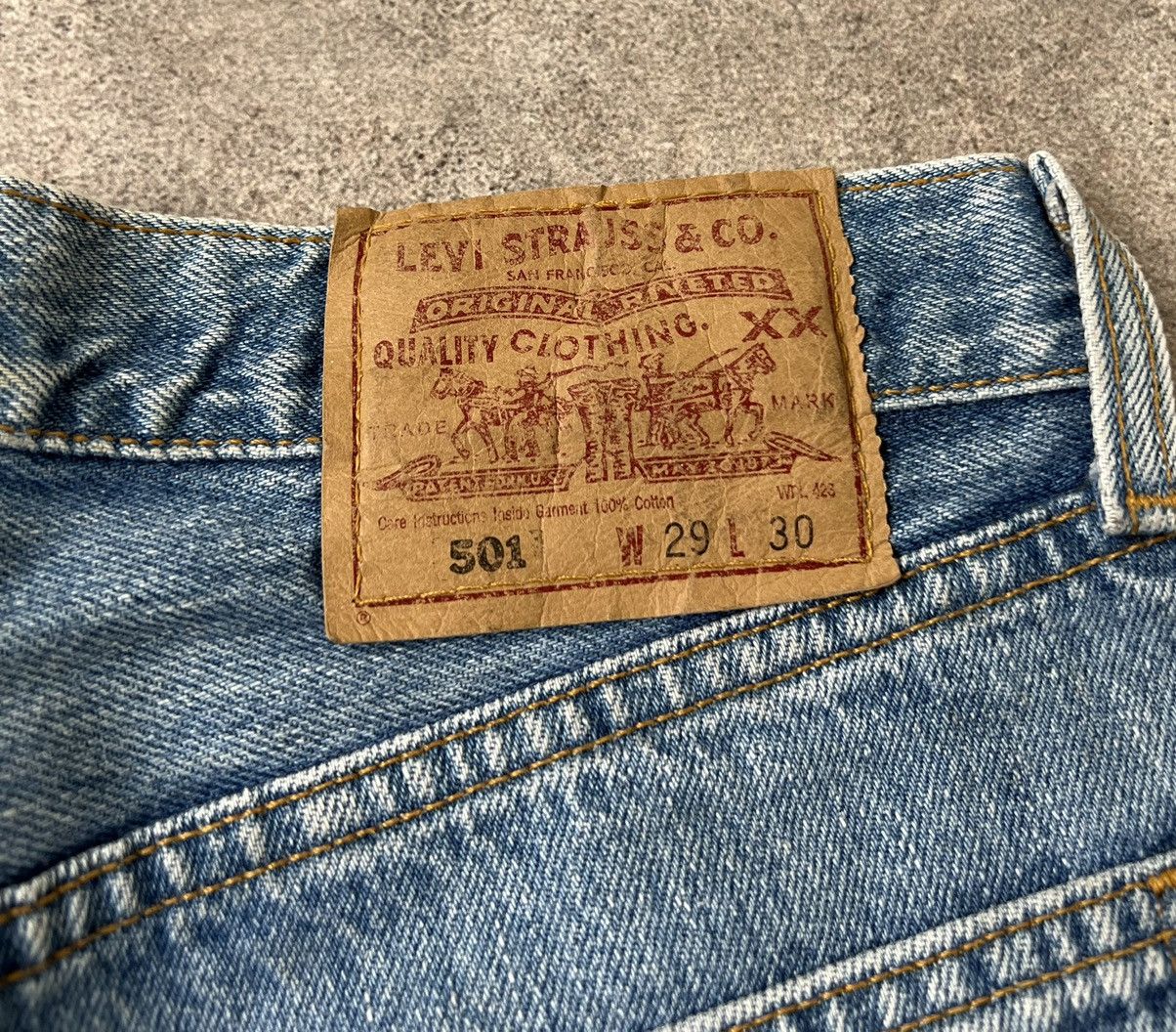 Levi's × Levi's Vintage Clothing × Vintage Levi’s 501 vintage blue jeans Size US 29 - 7 Thumbnail