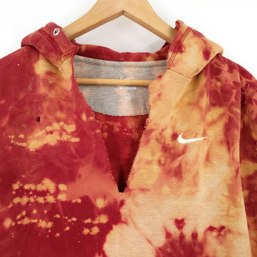 Nike Nike Custom Hand Bleach Reworked Distressed Hoodie Size US S / EU 44-46 / 1 - 2 Thumbnail