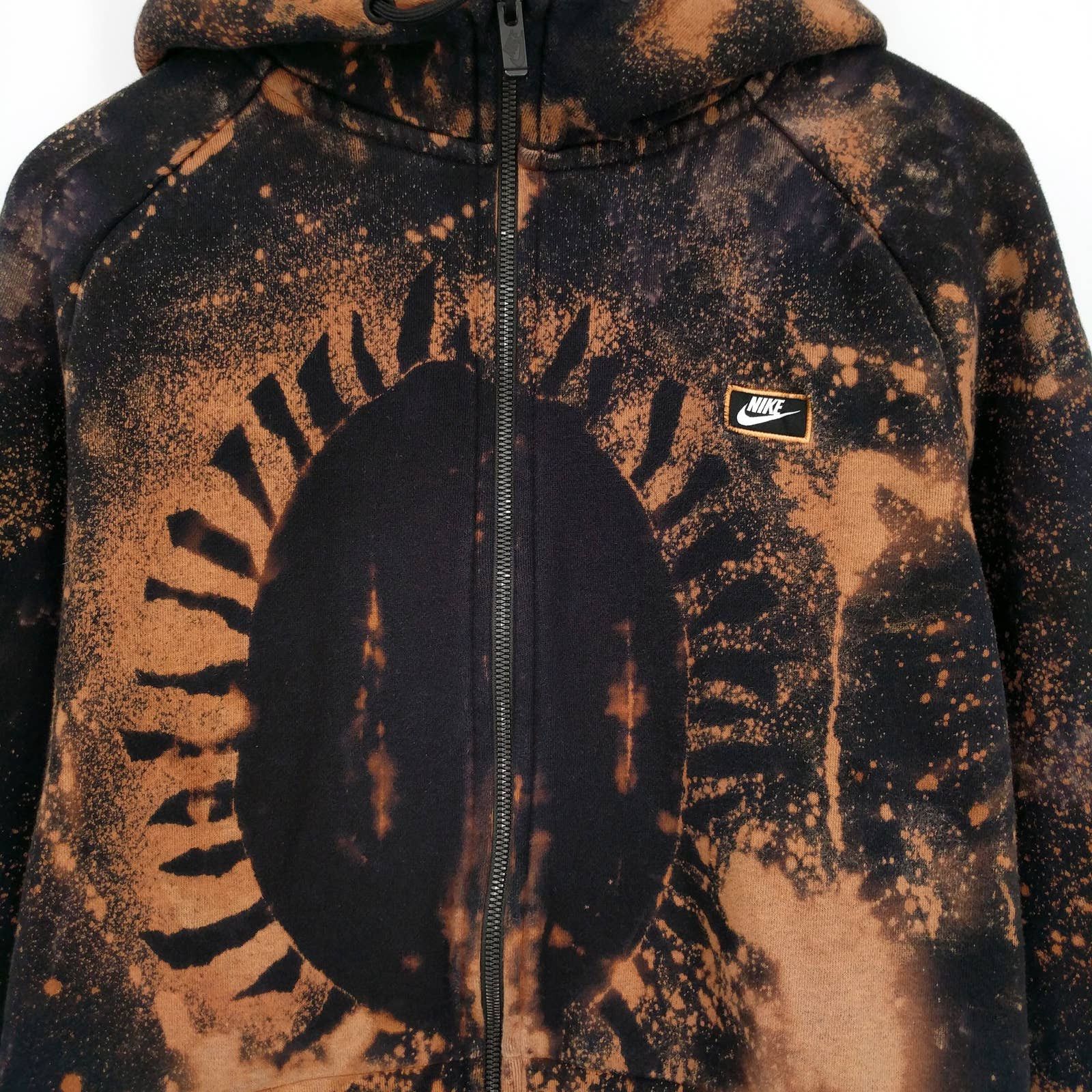 Nike Nike "Black Hole Sun" Custom Hand Bleached Fleece Hoodie L Size US L / EU 52-54 / 3 - 3 Thumbnail