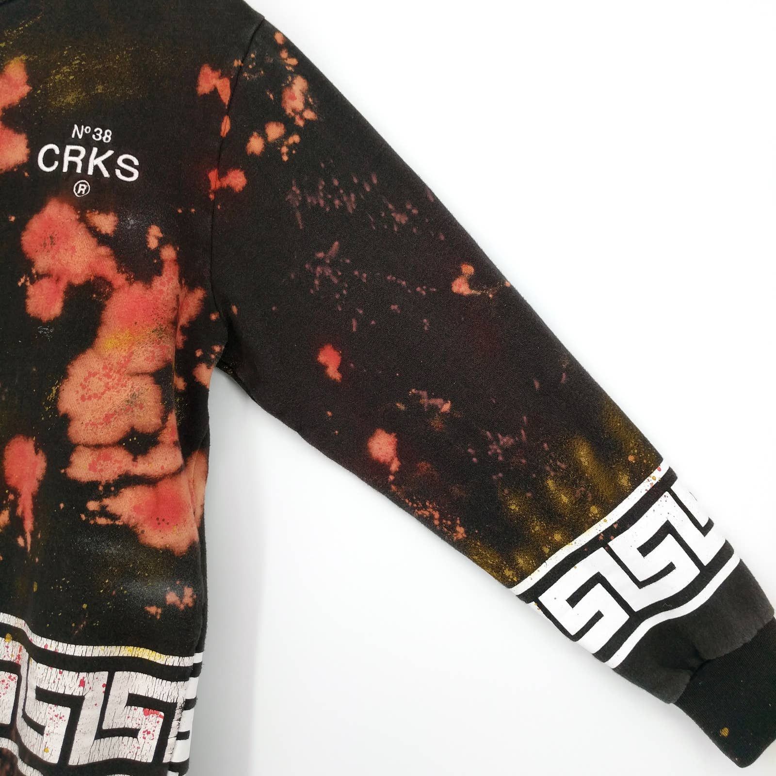 Crooks & Castles Crooks Castles Custom Paint Bleach Tie Dye Greco Sweatshirt Size US L / EU 52-54 / 3 - 6 Thumbnail