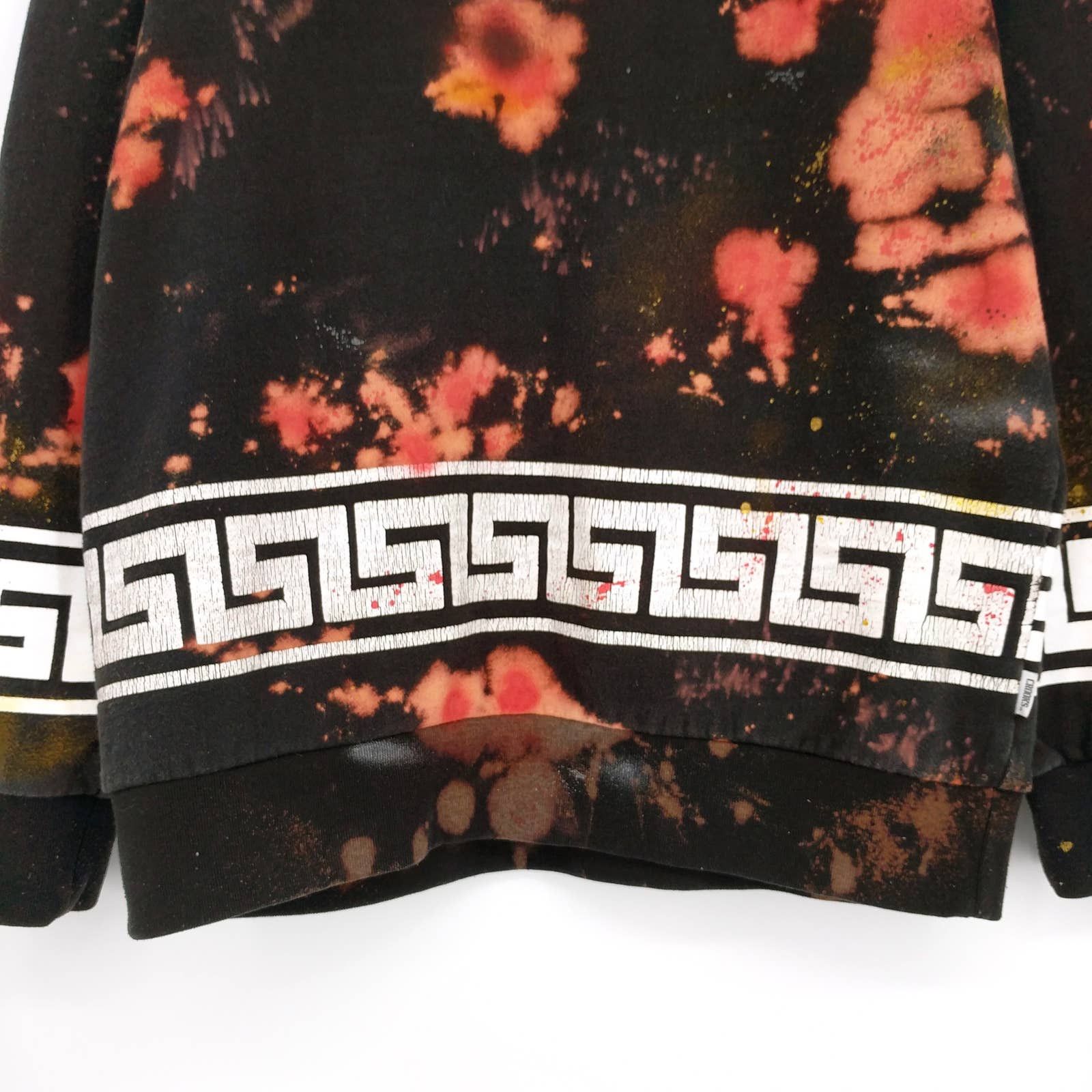 Crooks & Castles Crooks Castles Custom Paint Bleach Tie Dye Greco Sweatshirt Size US L / EU 52-54 / 3 - 3 Thumbnail
