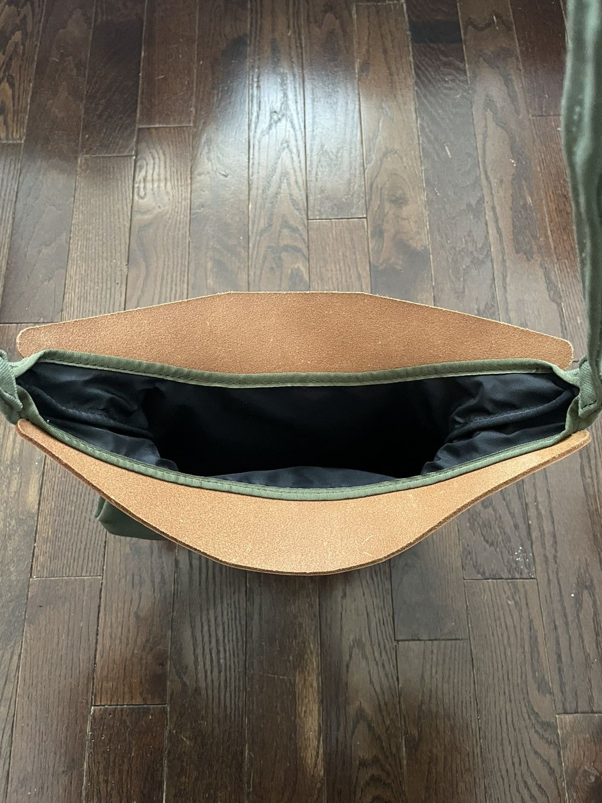 Kapital × Kapital Kountry Kapital Large Pelican Saddle Shoulder Bag Olive Green Size ONE SIZE - 5 Thumbnail