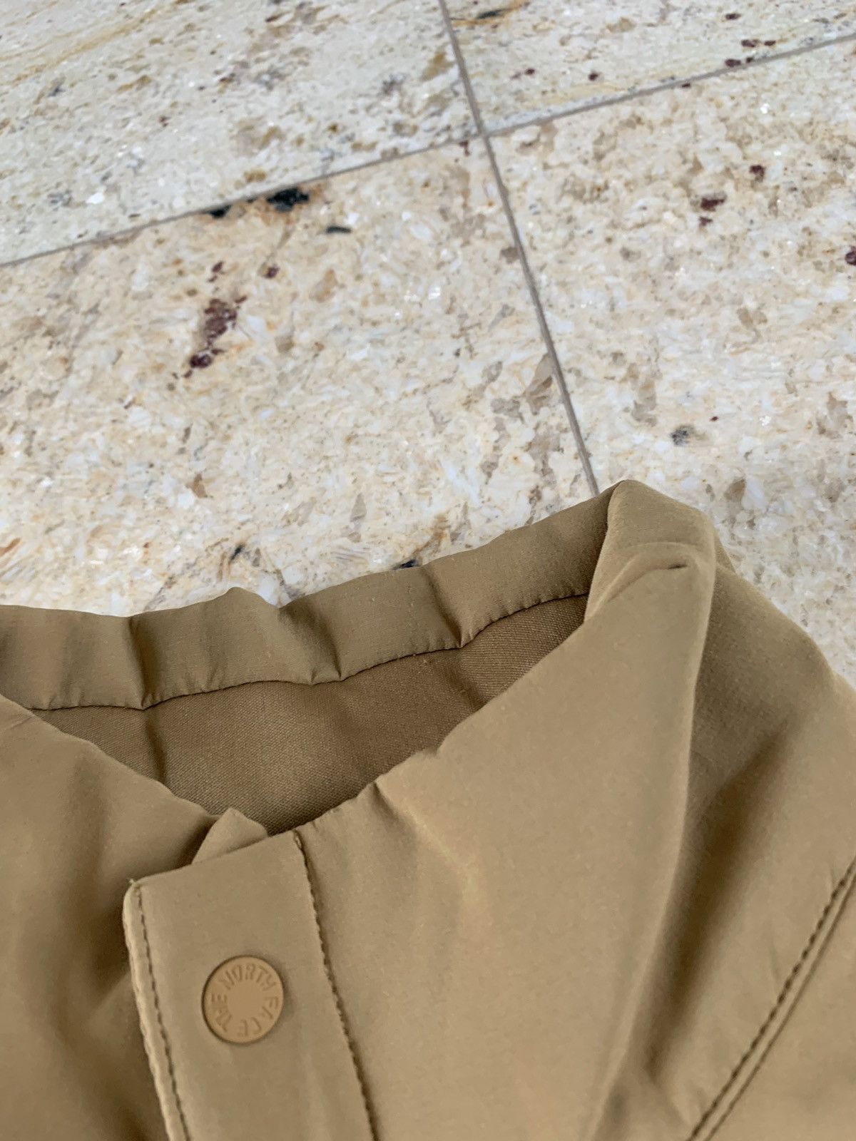 The North Face Lightly Padded, Line Half Button Pullover in Beige Size US M / EU 48-50 / 2 - 6 Thumbnail