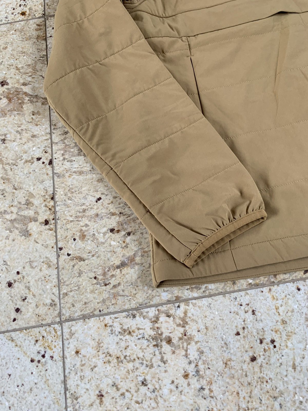 The North Face Lightly Padded, Line Half Button Pullover in Beige Size US M / EU 48-50 / 2 - 4 Thumbnail
