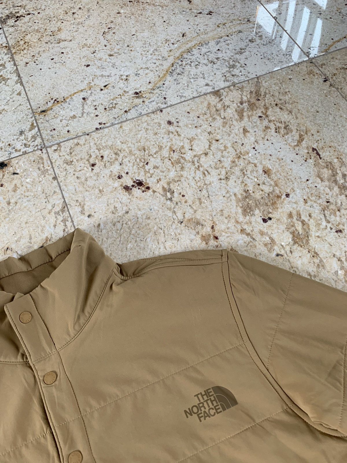 The North Face Lightly Padded, Line Half Button Pullover in Beige Size US M / EU 48-50 / 2 - 8 Thumbnail