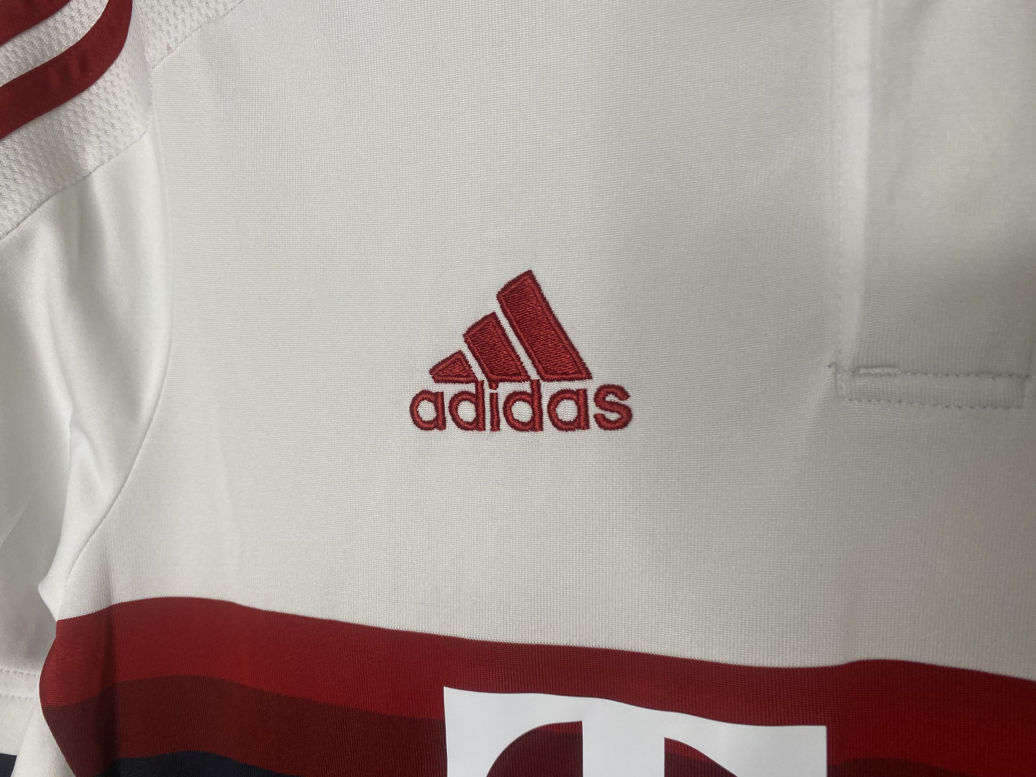 Adidas BAYERN MUNICH COSTA 2015 AWAY FOOTBALL SHIRT SOCCER JERSEY Size US XS / EU 42 / 0 - 7 Thumbnail