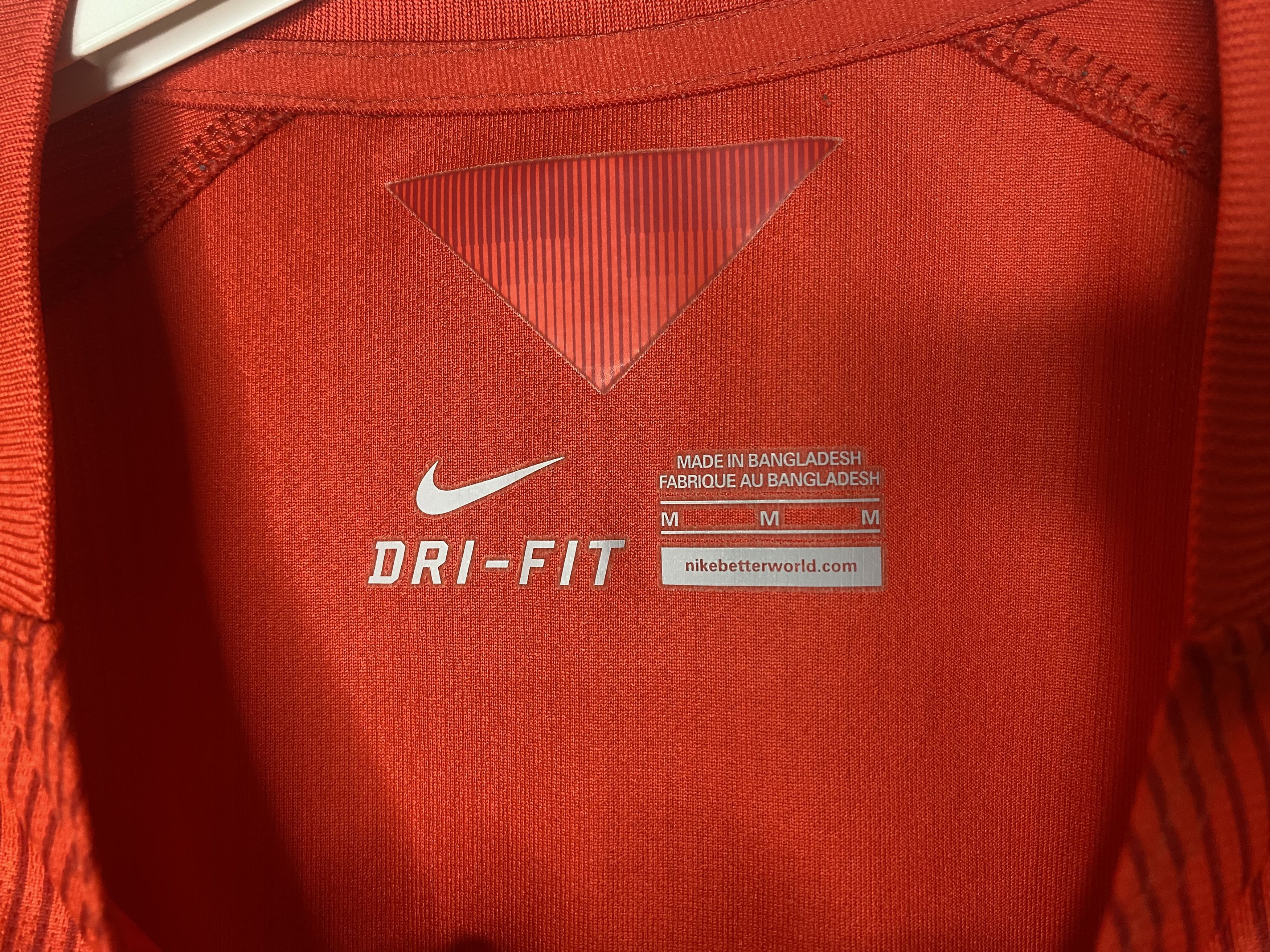 Nike ENGLAND TEAM 2014 2015 AWAY FOOTBALL SHIRT SOCCER JERSEY Size US M / EU 48-50 / 2 - 5 Thumbnail