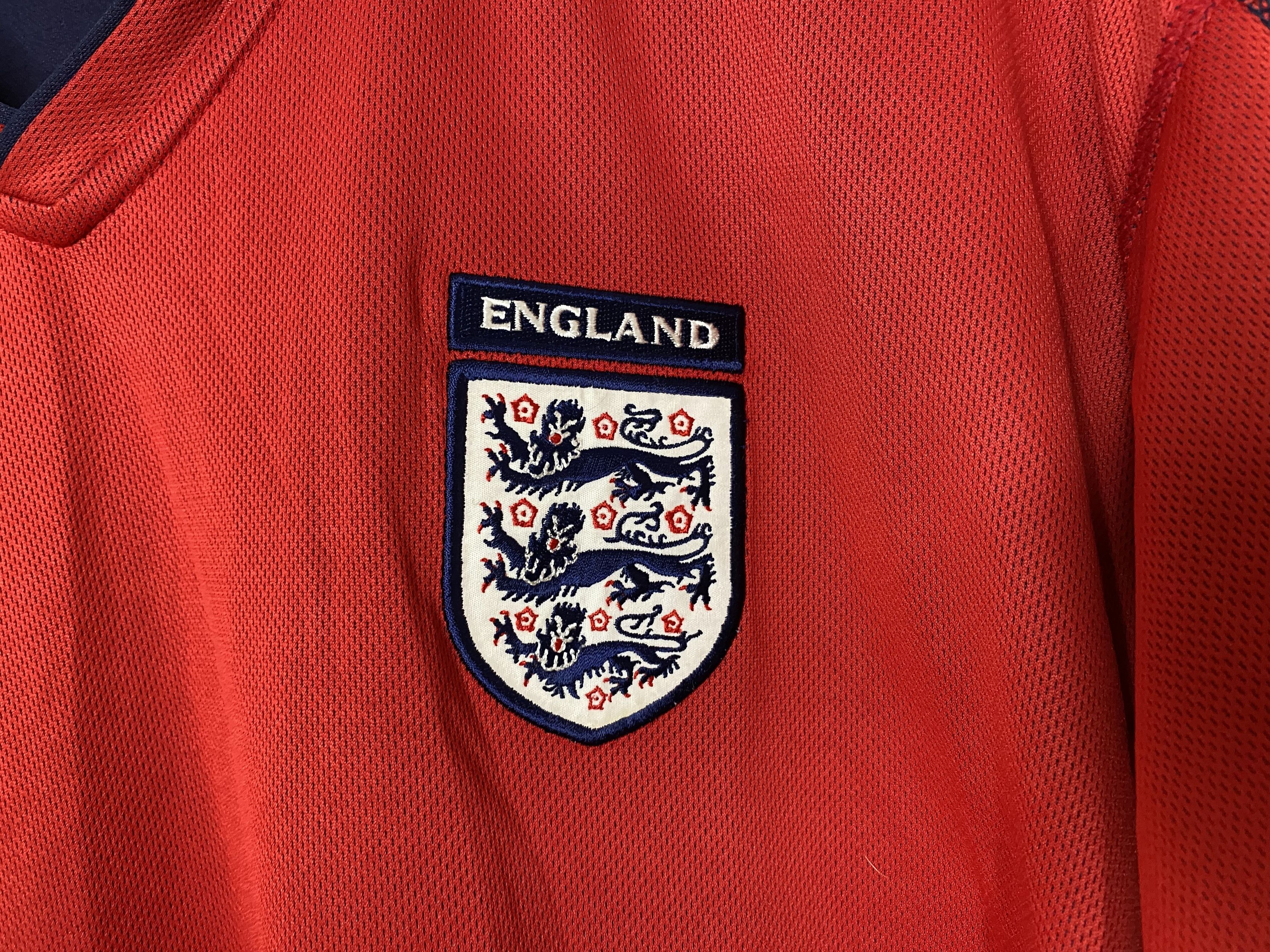 UEFA × Umbro ENGLAND 2002-04 AWAY FOOTBALL SHIRT SOCCER JERSEY REVERSIBLE Size US XL / EU 56 / 4 - 6 Thumbnail